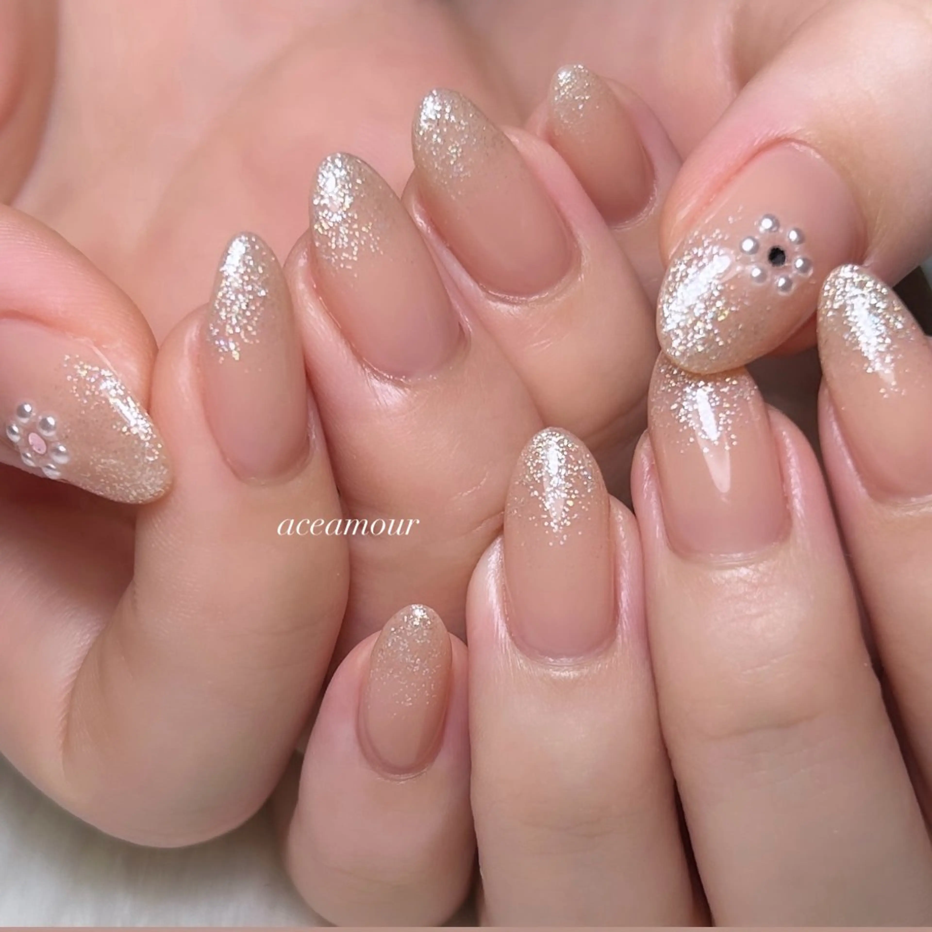 ネイル ラメ(グリッター) ネイル/耳つぼ /新ホワイトニングのネイルデザイン