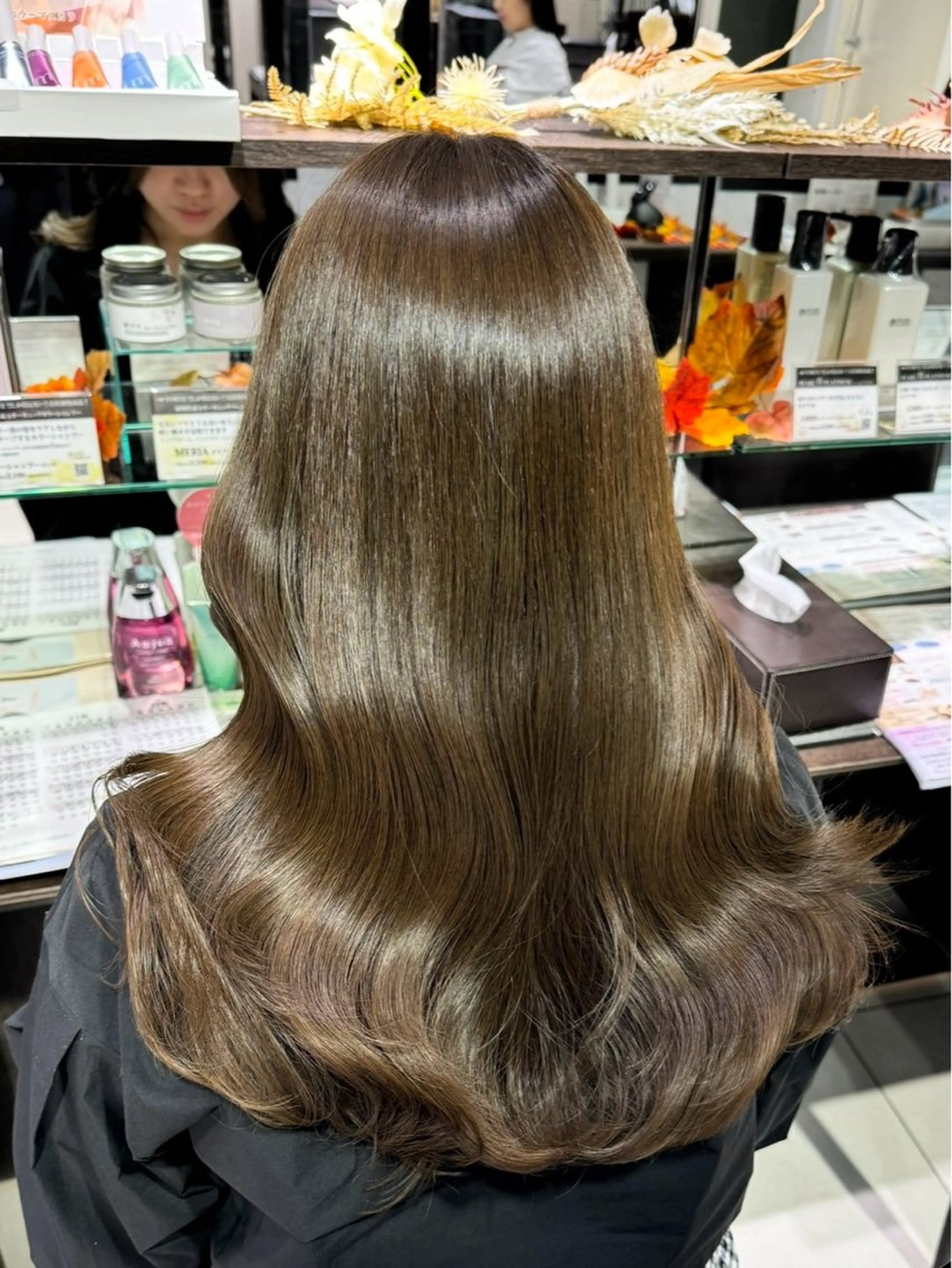 ロング カラー しゅり🍎/アレンジ 🎀/髪質改善✨️のヘアスタイル