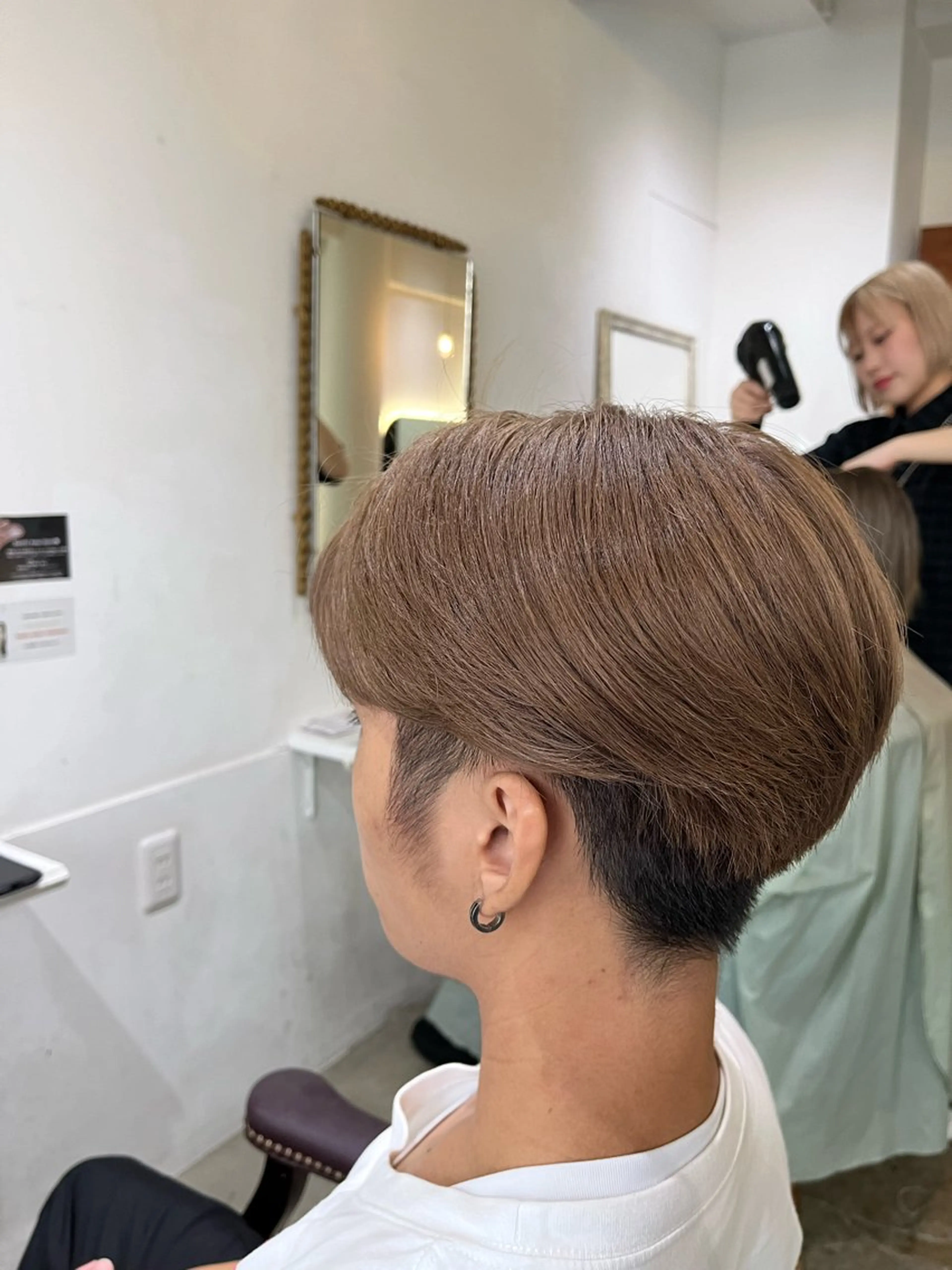 ショート カラー メンズ ww…西梅田所属・中田 信太郎のヘアスタイル