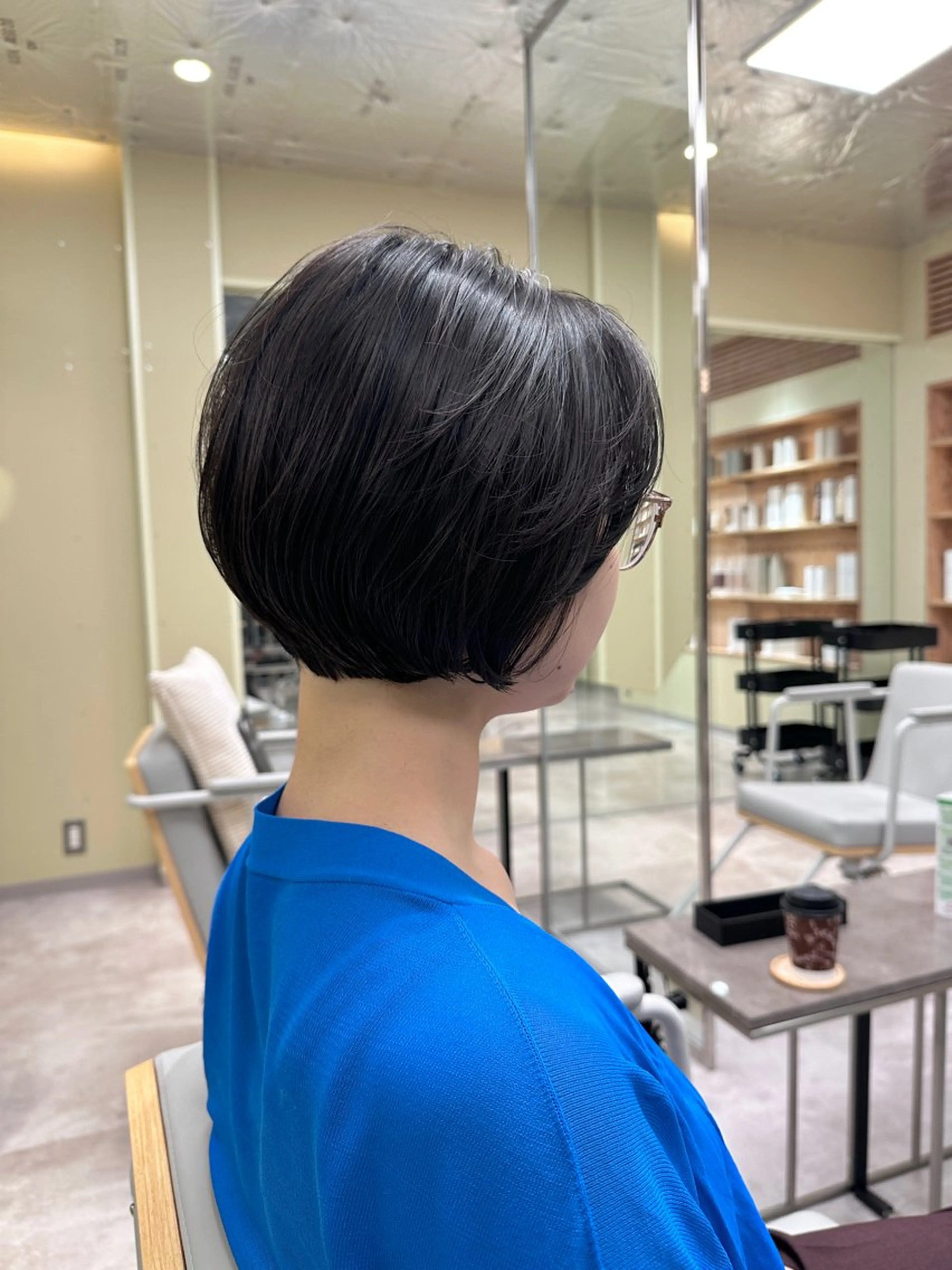 ショート カット ヘアカラー ボブ/ぱつっとボブ/ 谷口 海星のヘアスタイル