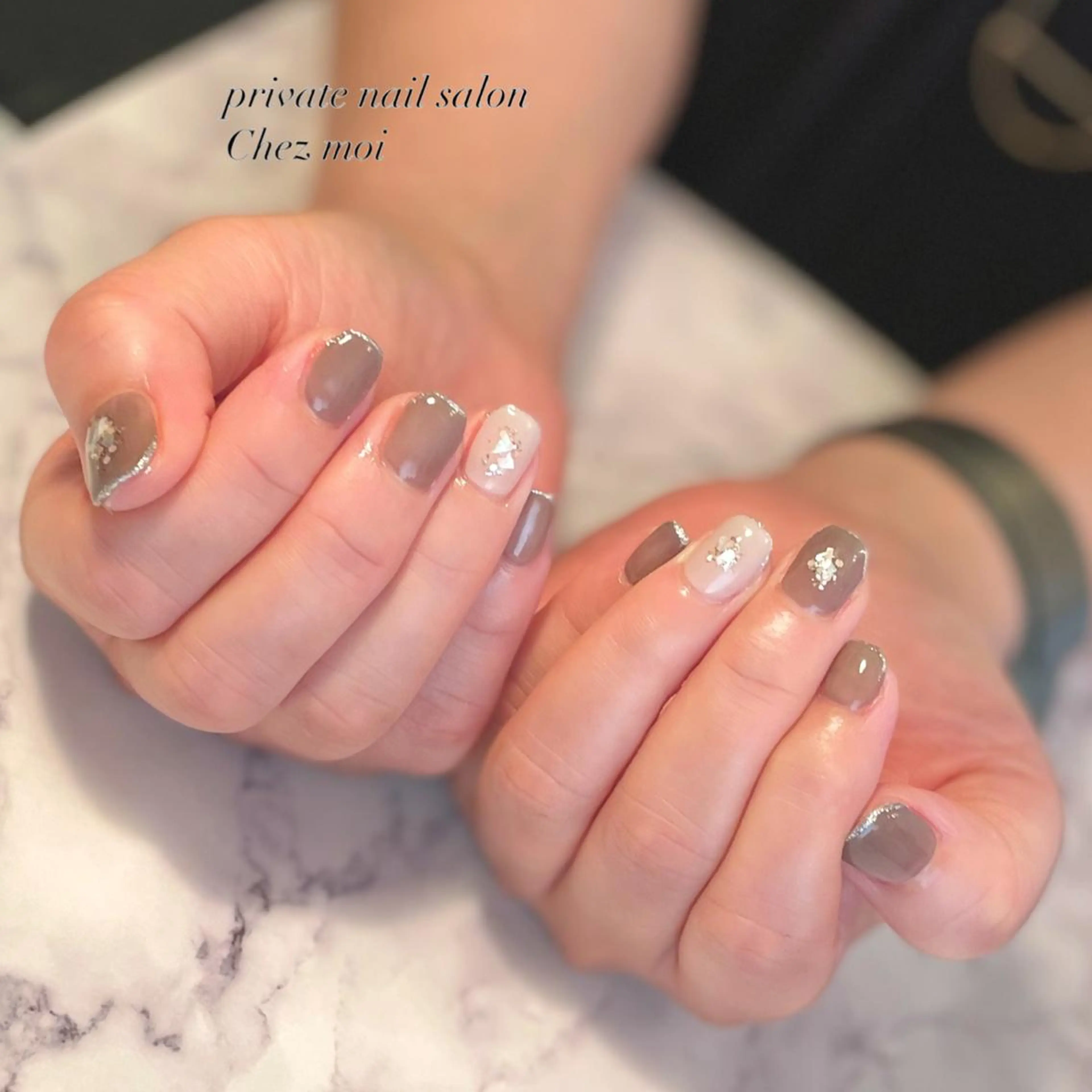 ネイル KOMINE TOMOKOのネイルデザイン