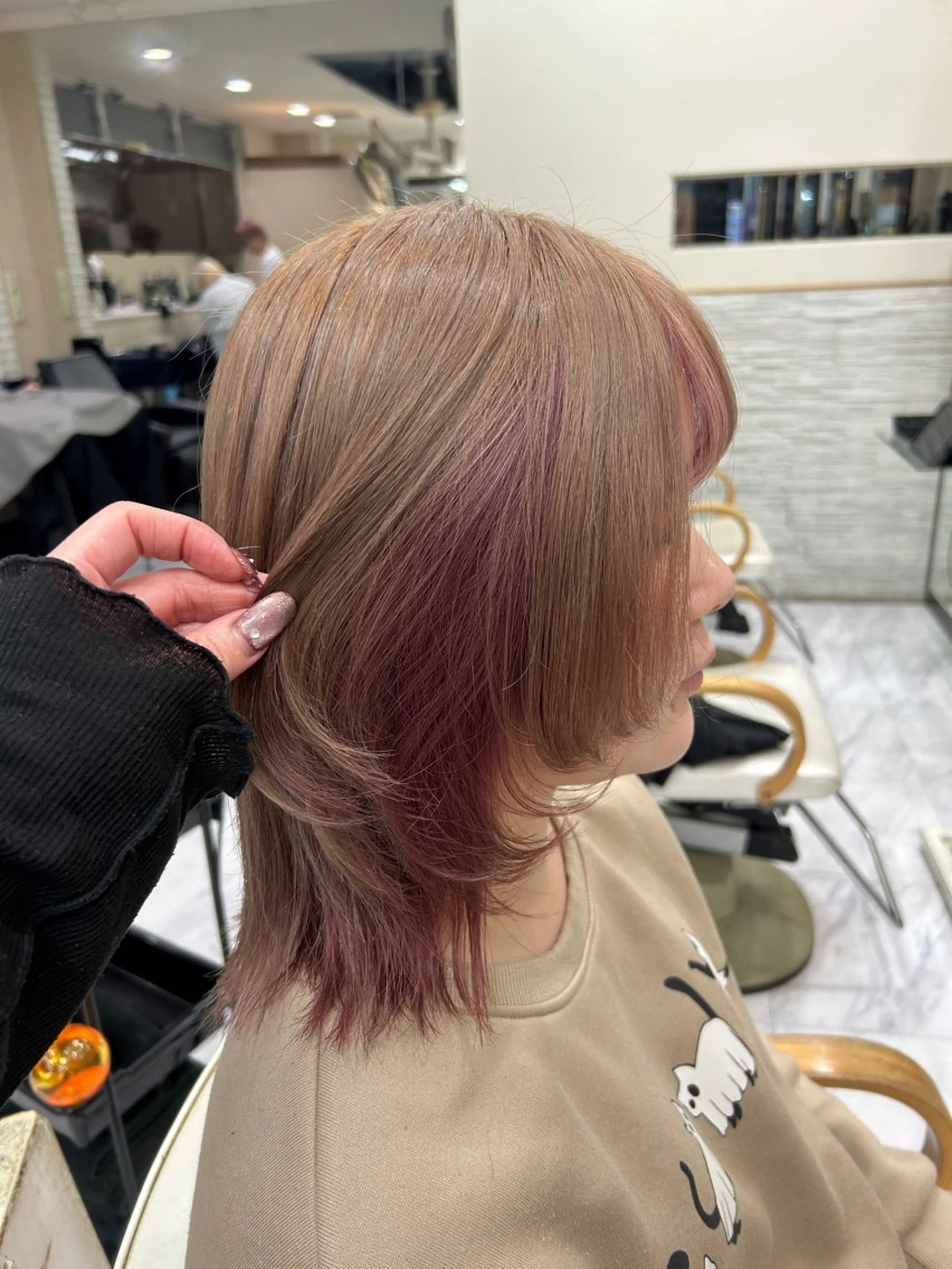 ミディアム カラー ピンクカラー ヘアカラー 🍊小川実里🍊 /カラーレイヤーのヘアスタイル