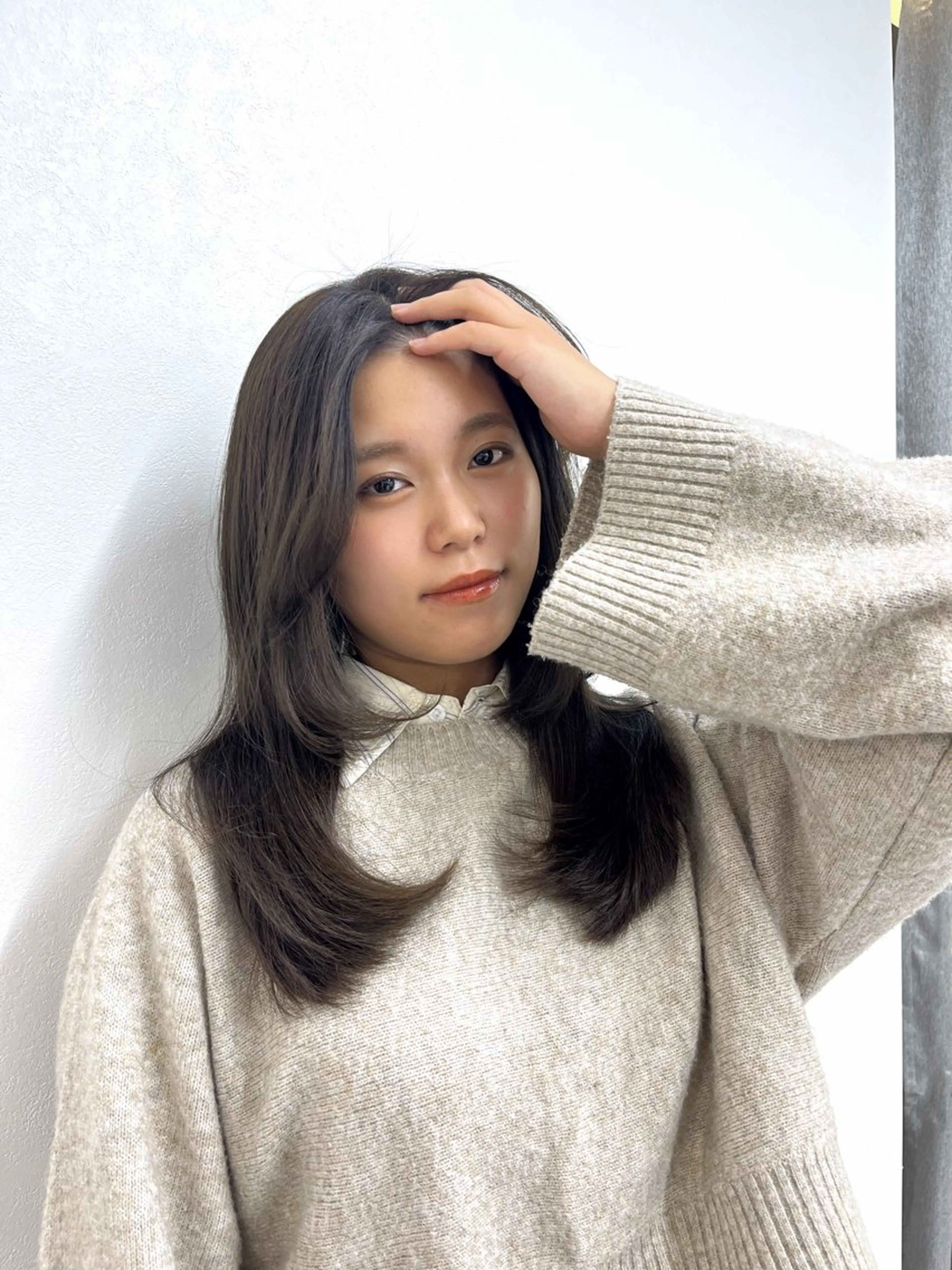 セミロング 𝑪𝒐𝒍𝒐𝒓 *𝒆  ［コロレ］のヘアスタイル