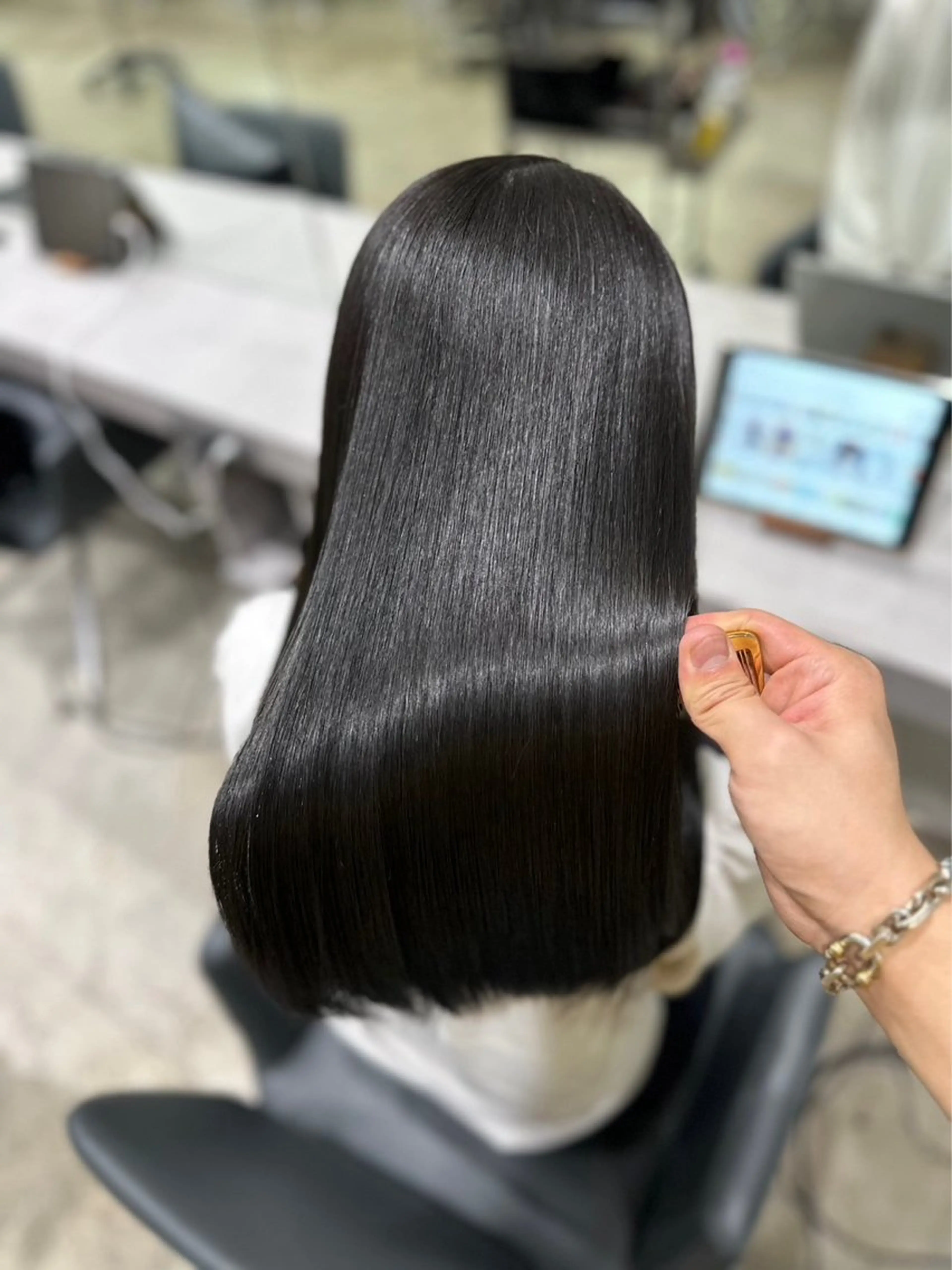 セミロング 縮毛矯正 トリートメント 大野 仁のヘアスタイル