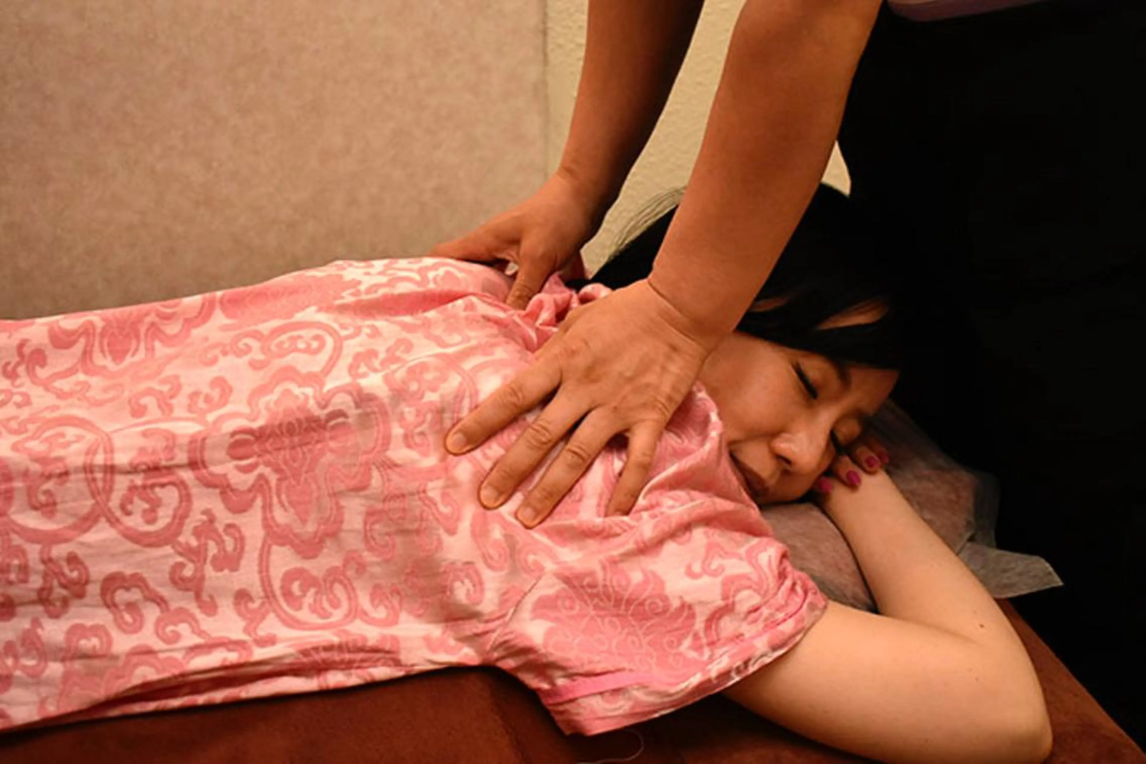 【4月限定★スペシャルキャンペーン♪】全身整体60分6600円→4400円※シーツ代別途200円ですの写真