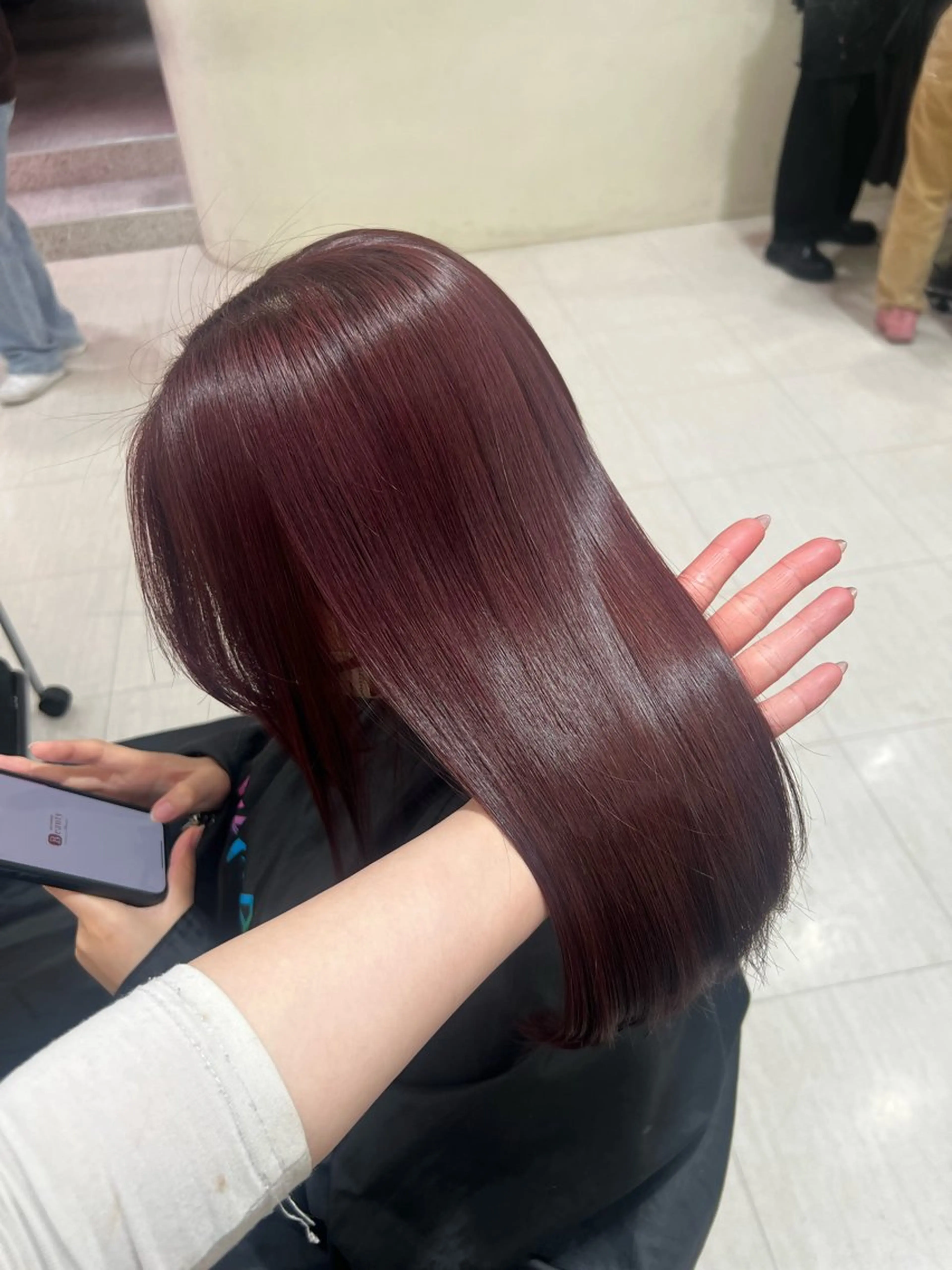 セミロング カラー ヘアアレンジ ヘアカラー 韓国レイヤー＆ピンク 艶髪🩶maikoのヘアスタイル