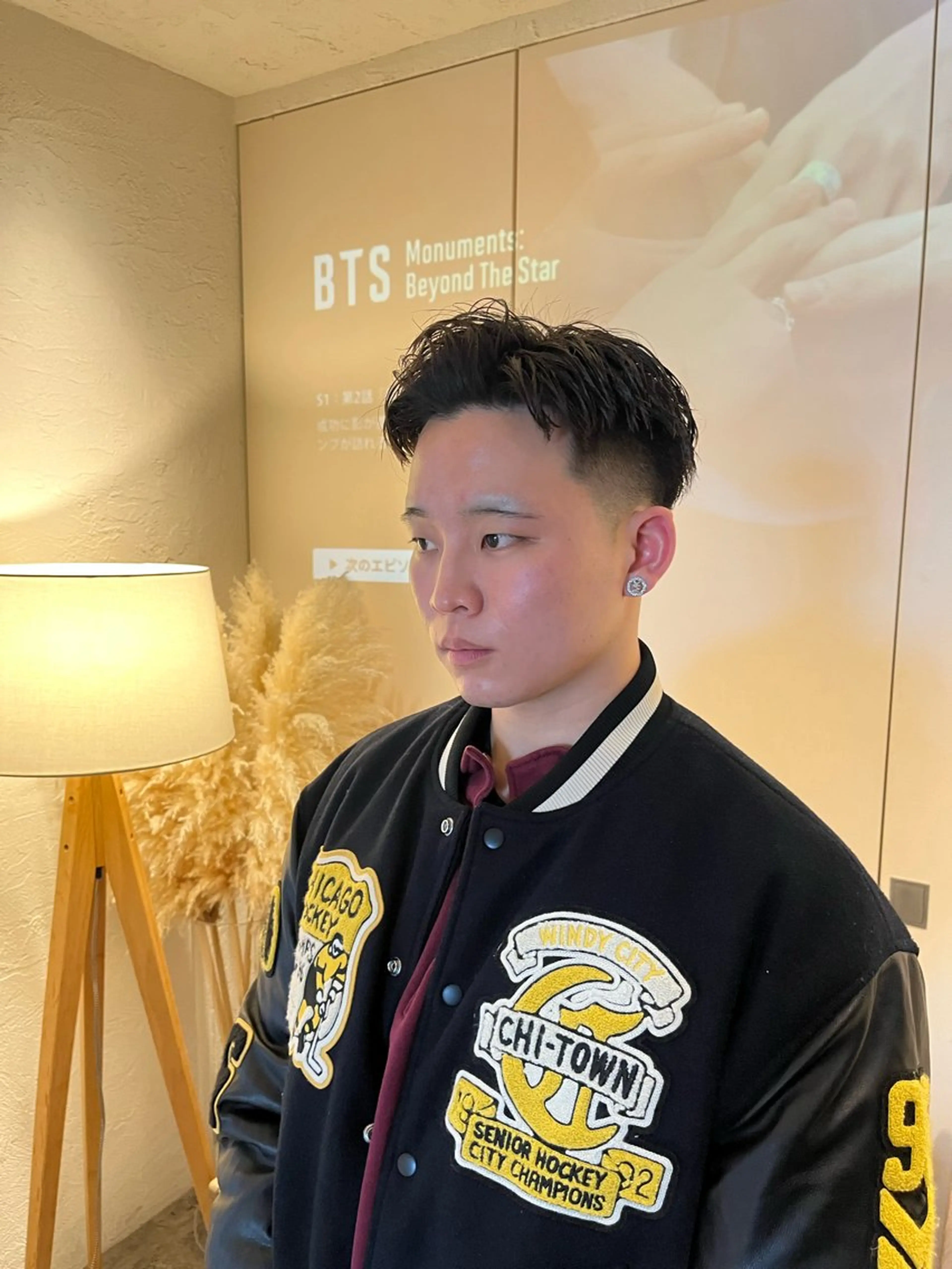 ショート ⚡メンズパーマフ ェードカットTomyのヘアスタイル