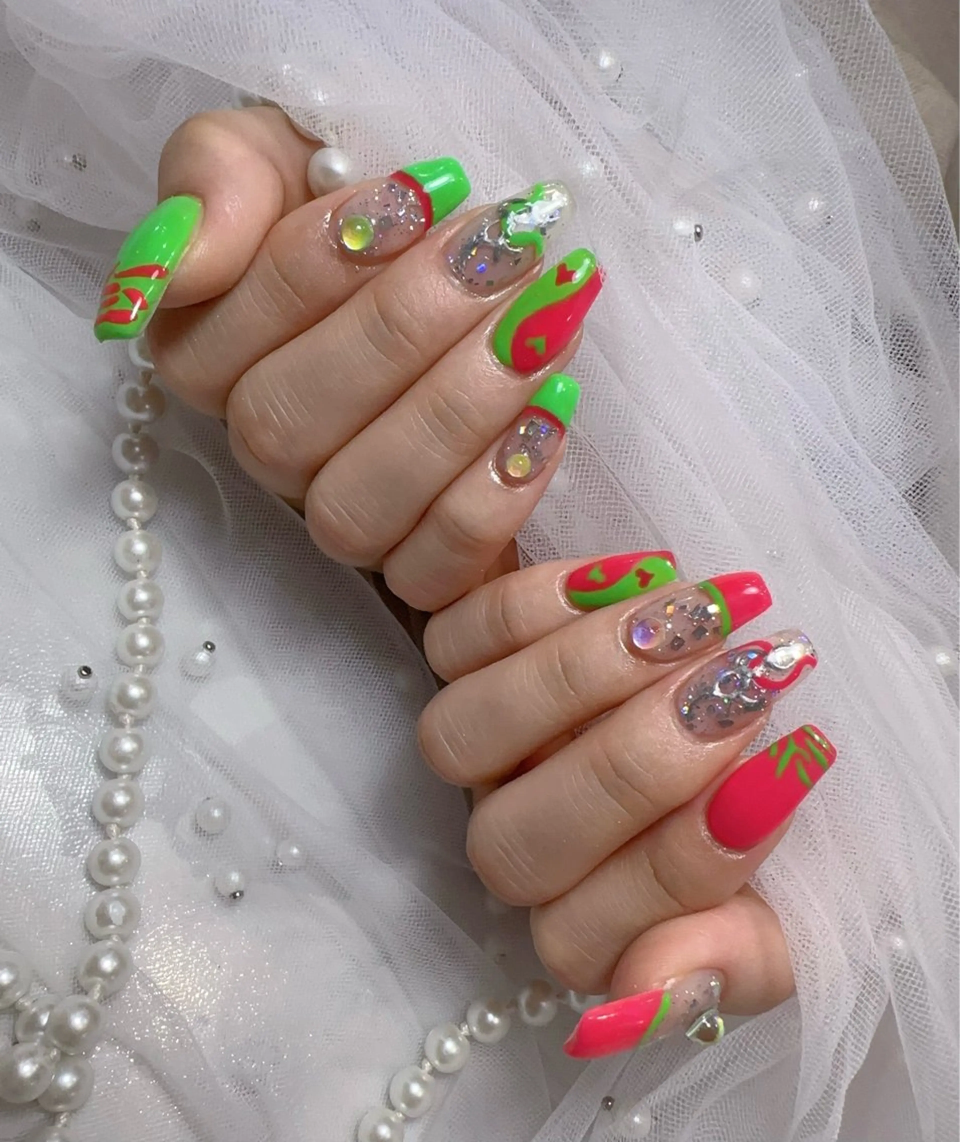 ネイル アートネイル フラッシュネイル フレンチネイル ジェルネイル ガラスフレンチ ハンドネイル You&Me Miyuのネイルデザイン