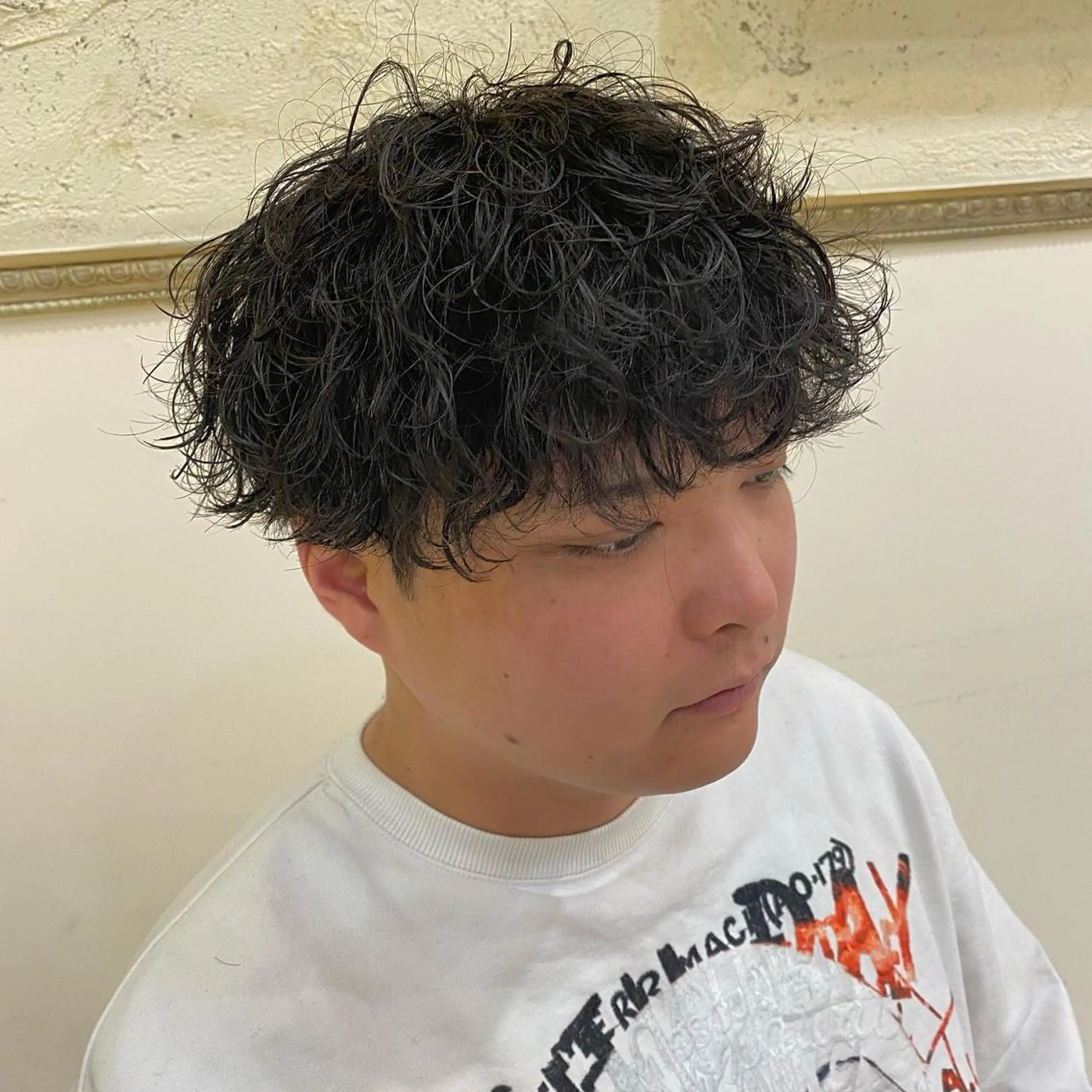 パーマ メンズ フェードカット メンズパーマ メンズツイストパーマ ツイストスパイラルパーマ 刈り上げ 年間2000名担当◎ パーマ職人/仲原佑樹のヘアスタイル