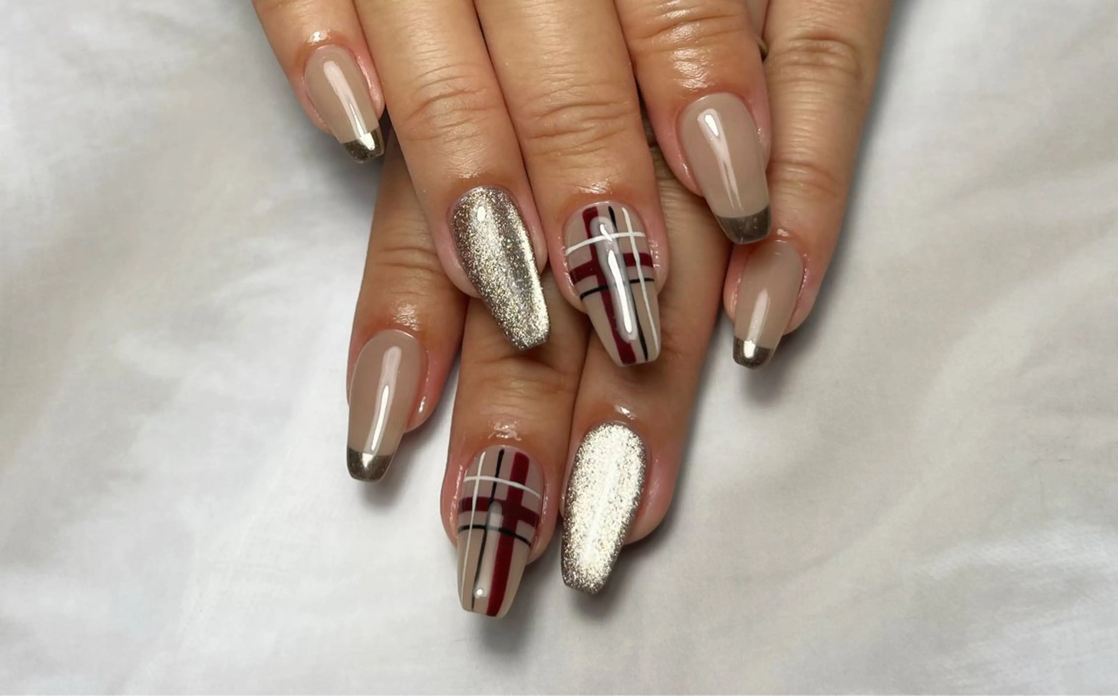 ネイル ハンドネイル ネイルサロン Bebeのネイルデザイン