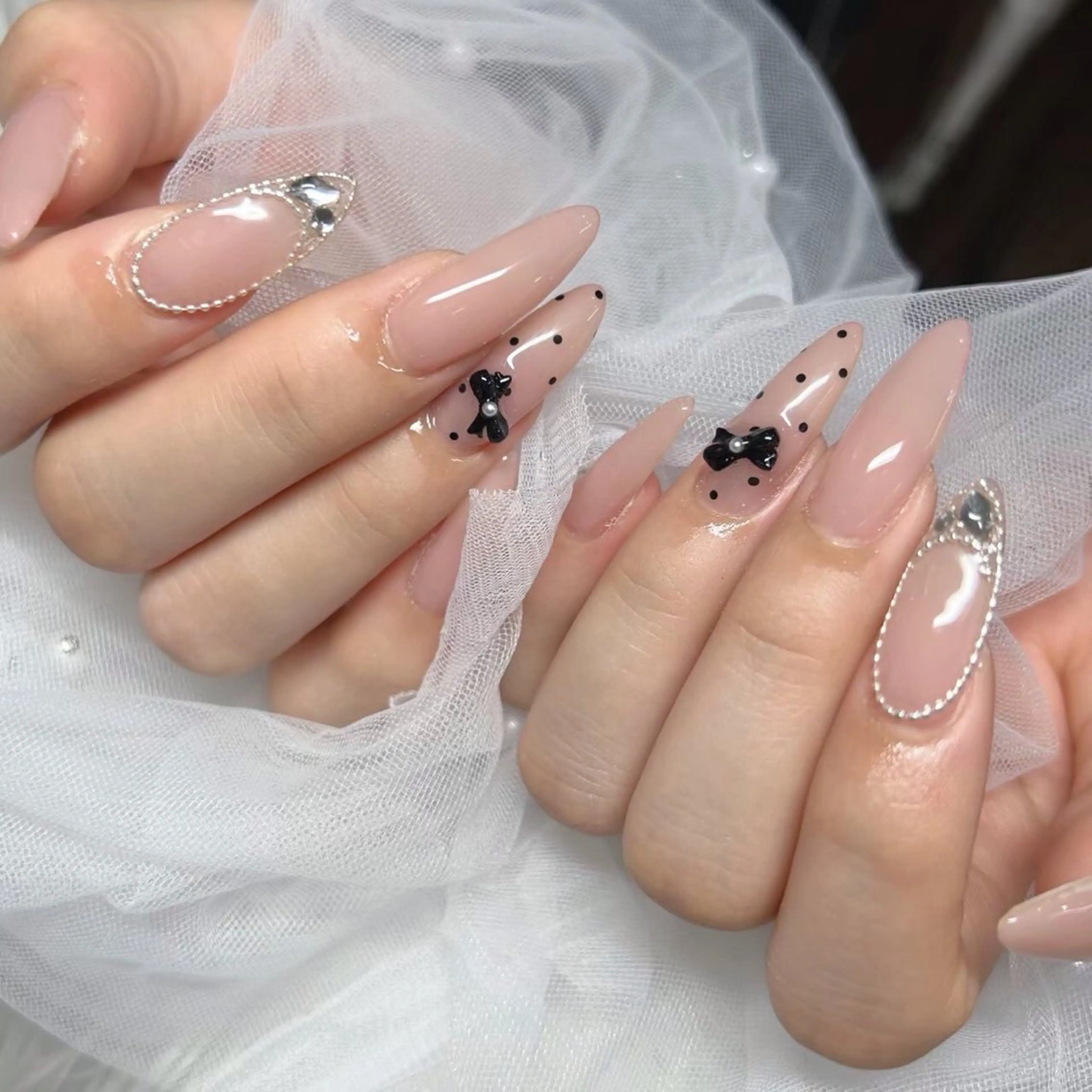 セミロング ハンドネイル y's beauty京橋店のネイルデザイン