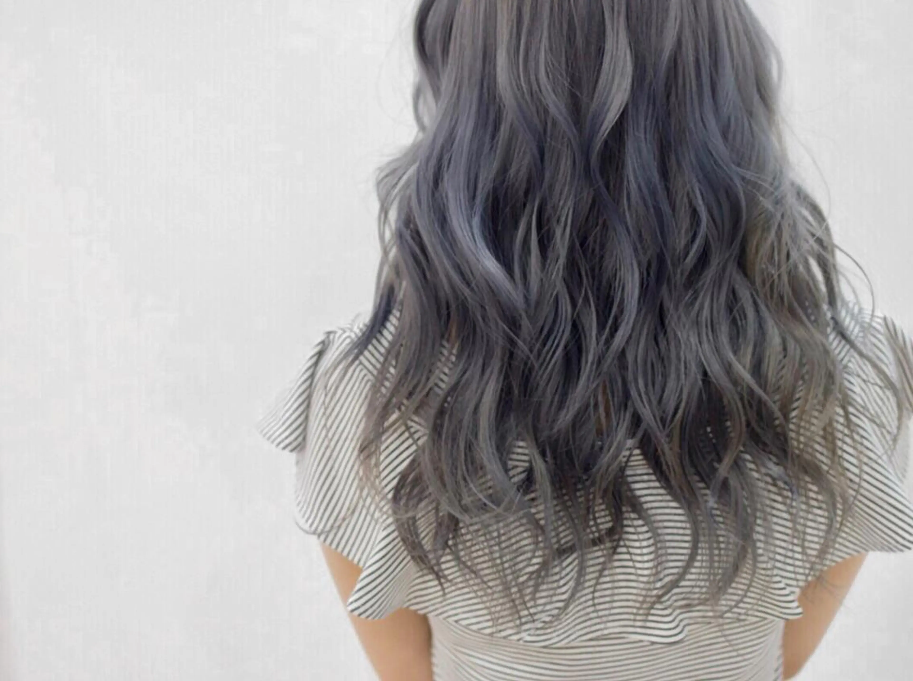 ロング カラー アップシー デイジーのヘアスタイル