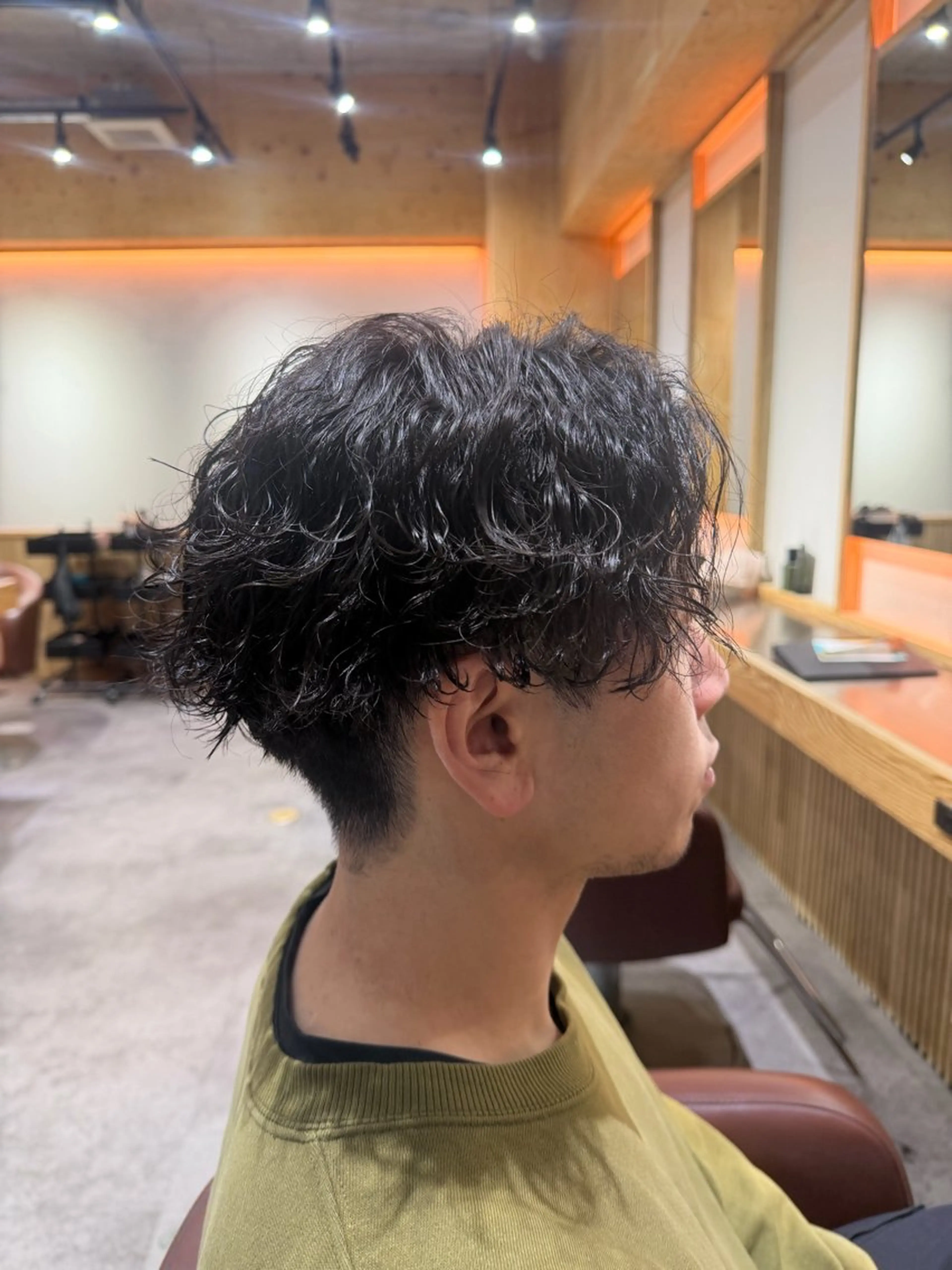 カラー パーマ メンズ パーマ特別価格🔥 宇宙のヘアスタイル