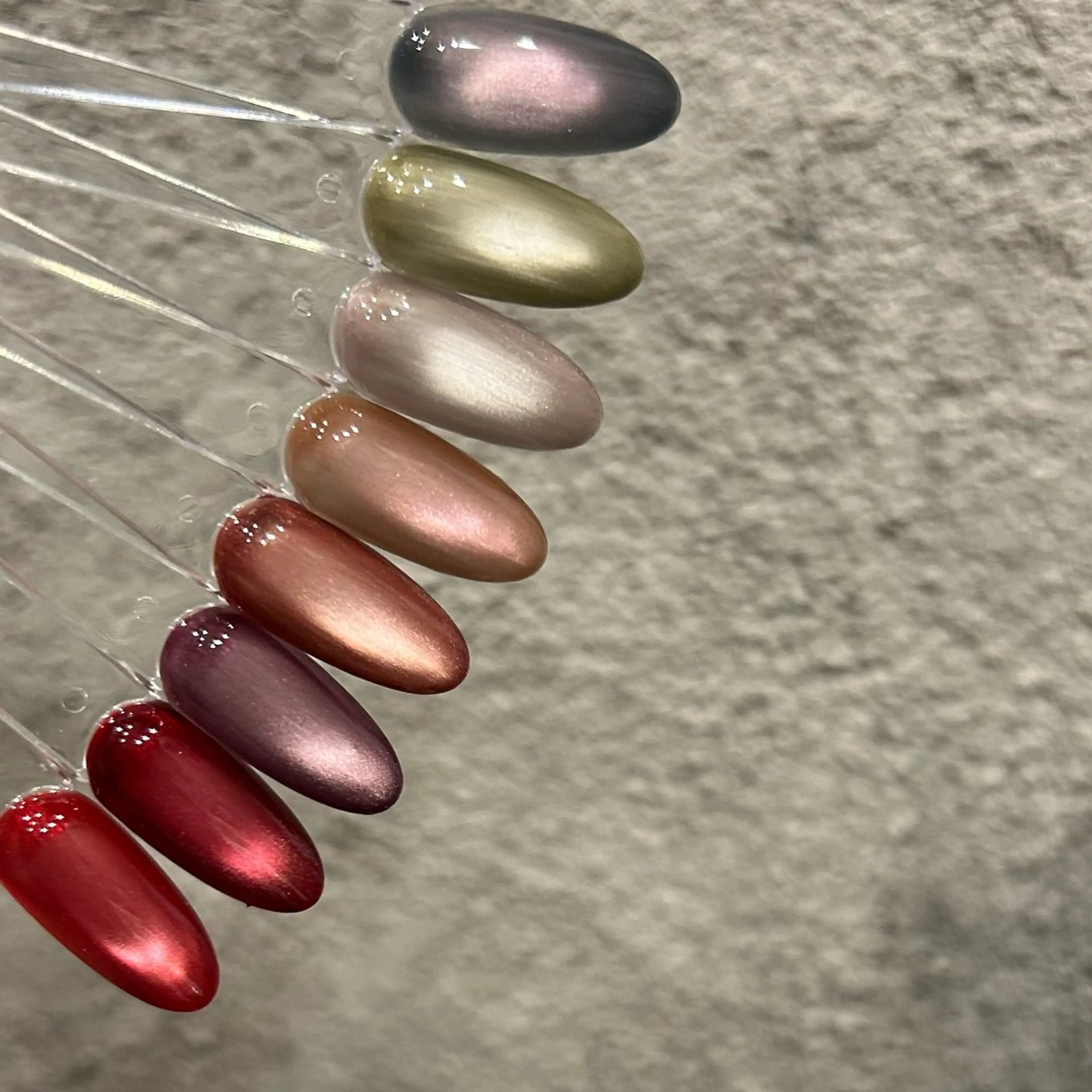 ネイル マグネットネイル パラあり！フィルイン 美フォルムのネイルデザイン