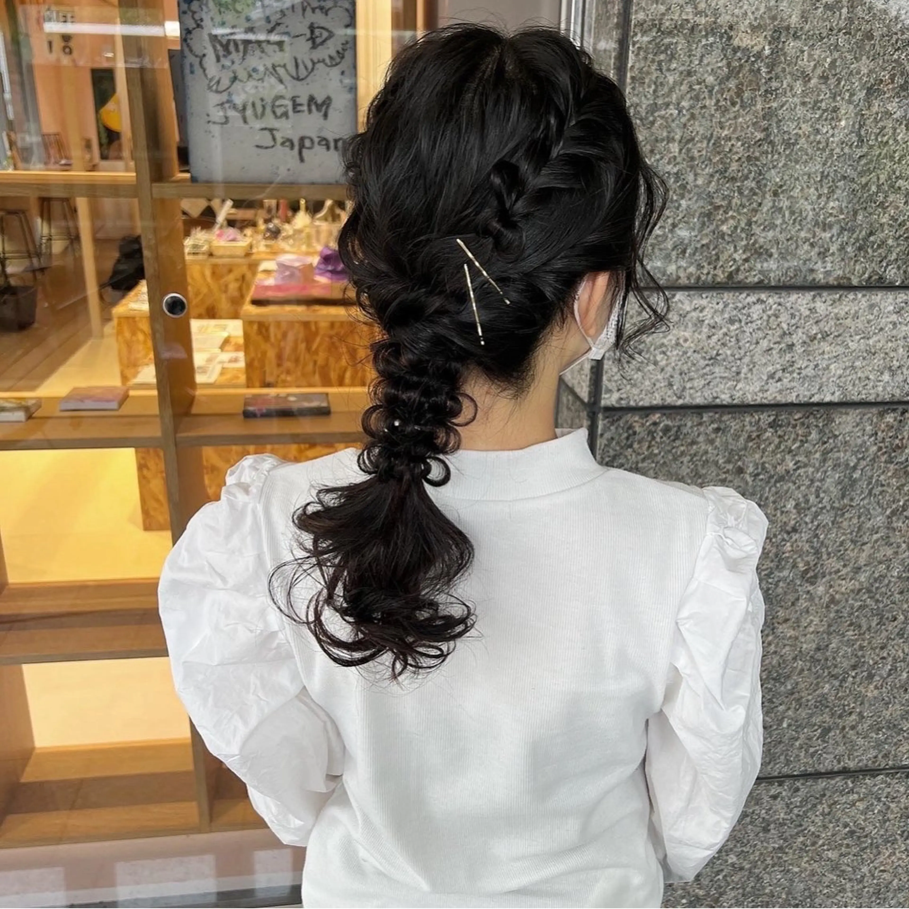 セミロング カラー ヘアアレンジ カット ヘアカラー トリートメント ヘアセット はるか/ヘアアレンジ カチモリ・ゆるふわのヘアスタイル
