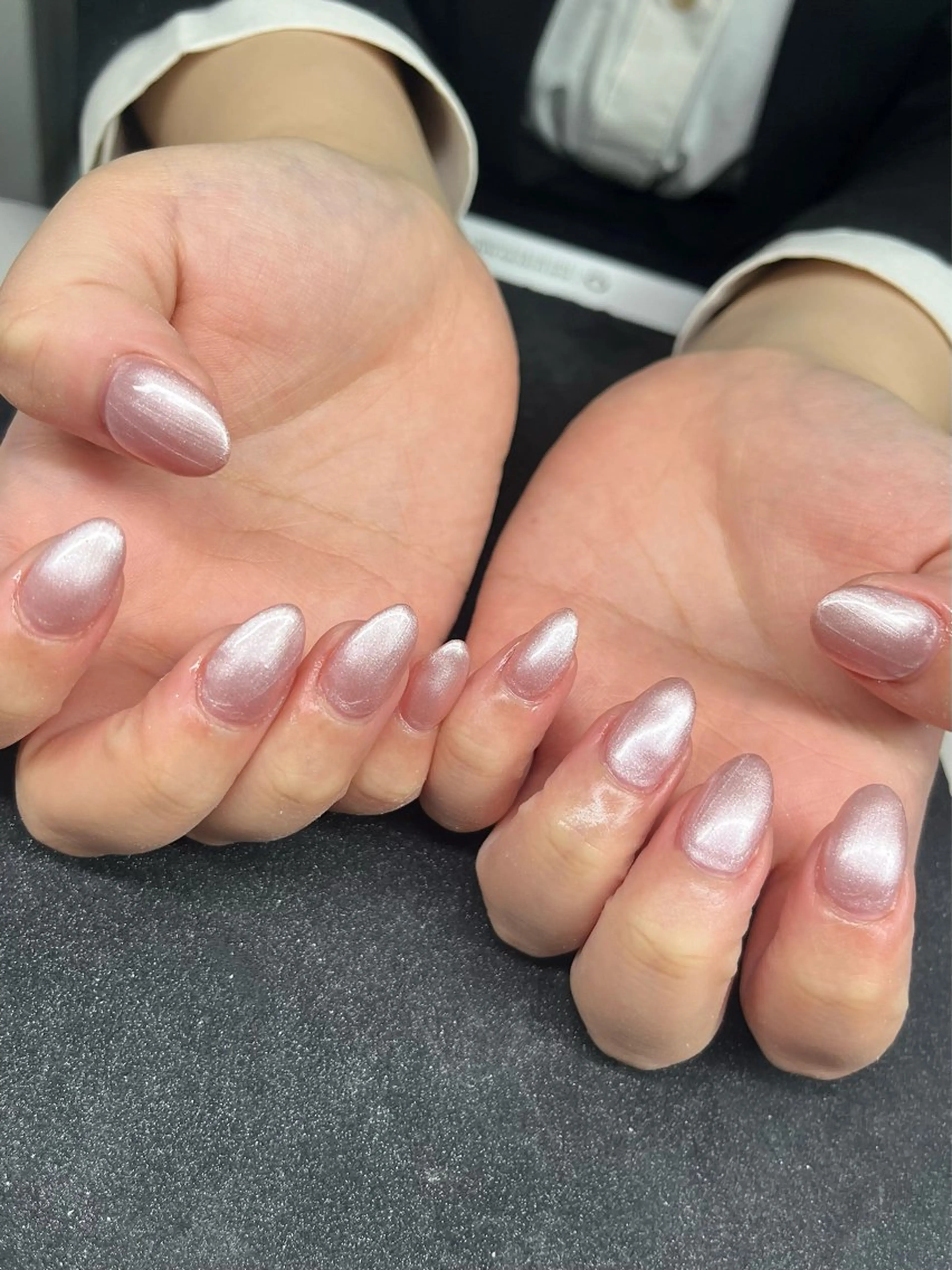 ネイル ハンドネイル Chika .のネイルデザイン