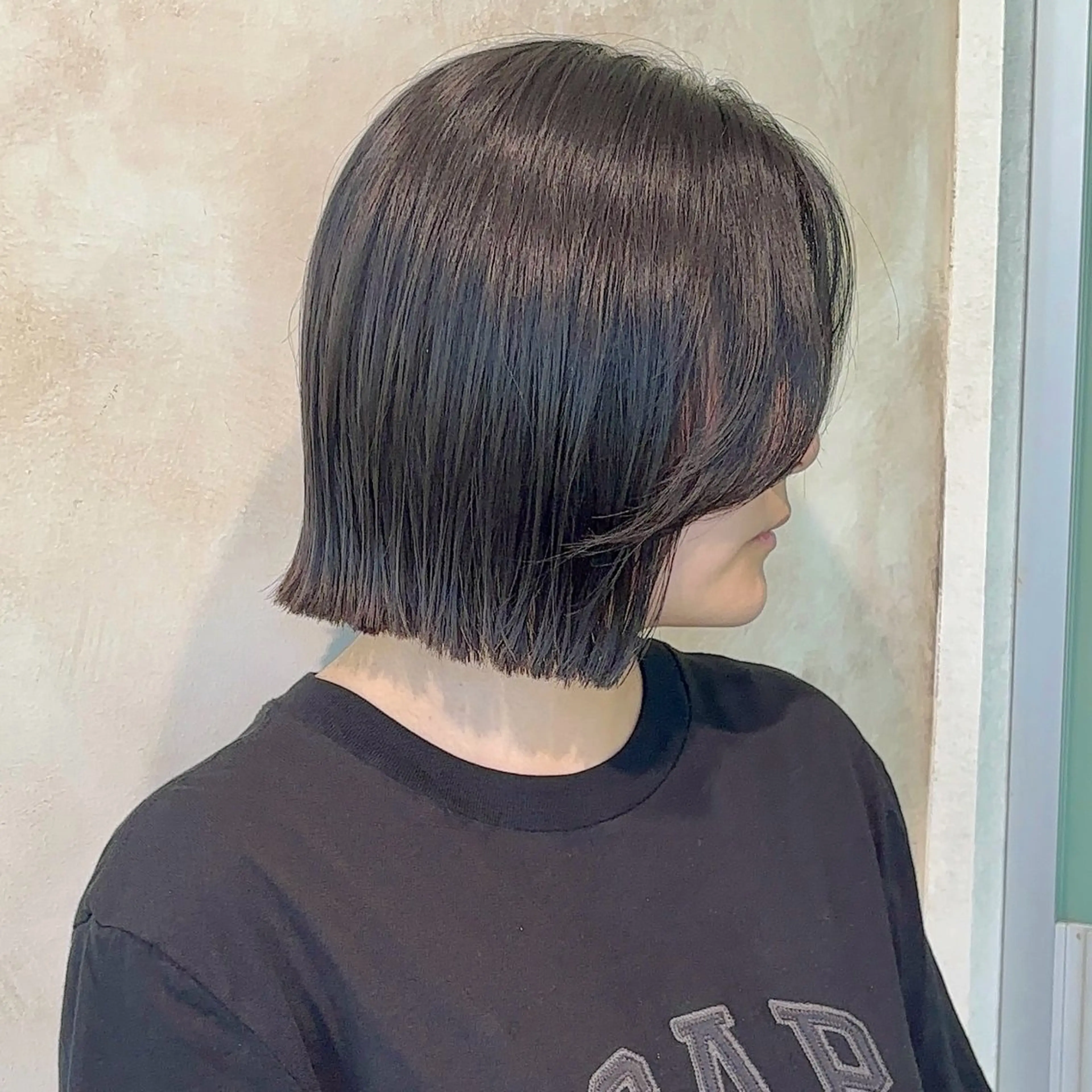 ミディアム ボブレイヤー ボブ 顔まわりレイヤー 顔周りカット レイヤーカット 滋賀でレイヤーなら ｜吉村　友輝のヘアスタイル