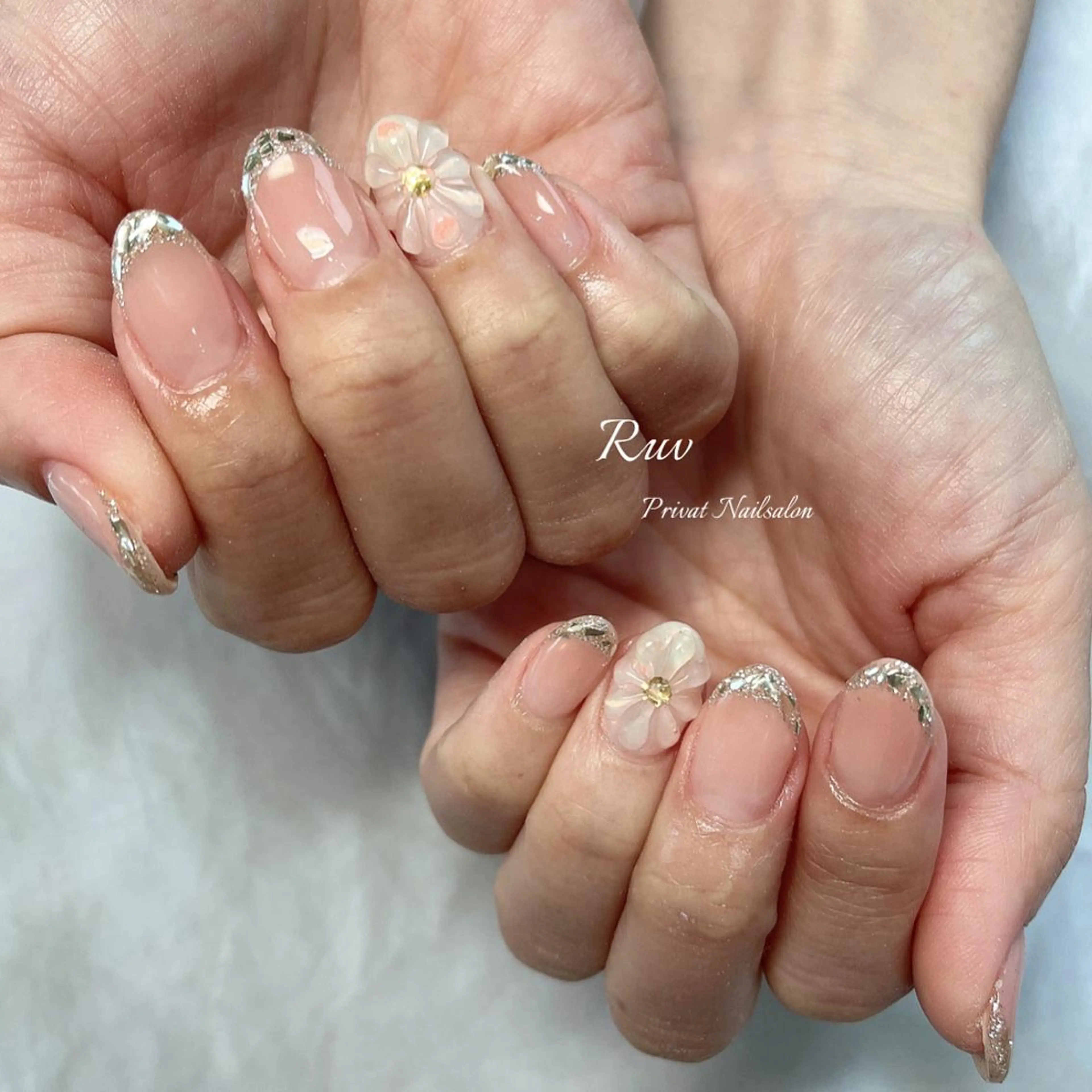 ネイル ハンドネイル プライベート ネイルサロン　ルヴのネイルデザイン