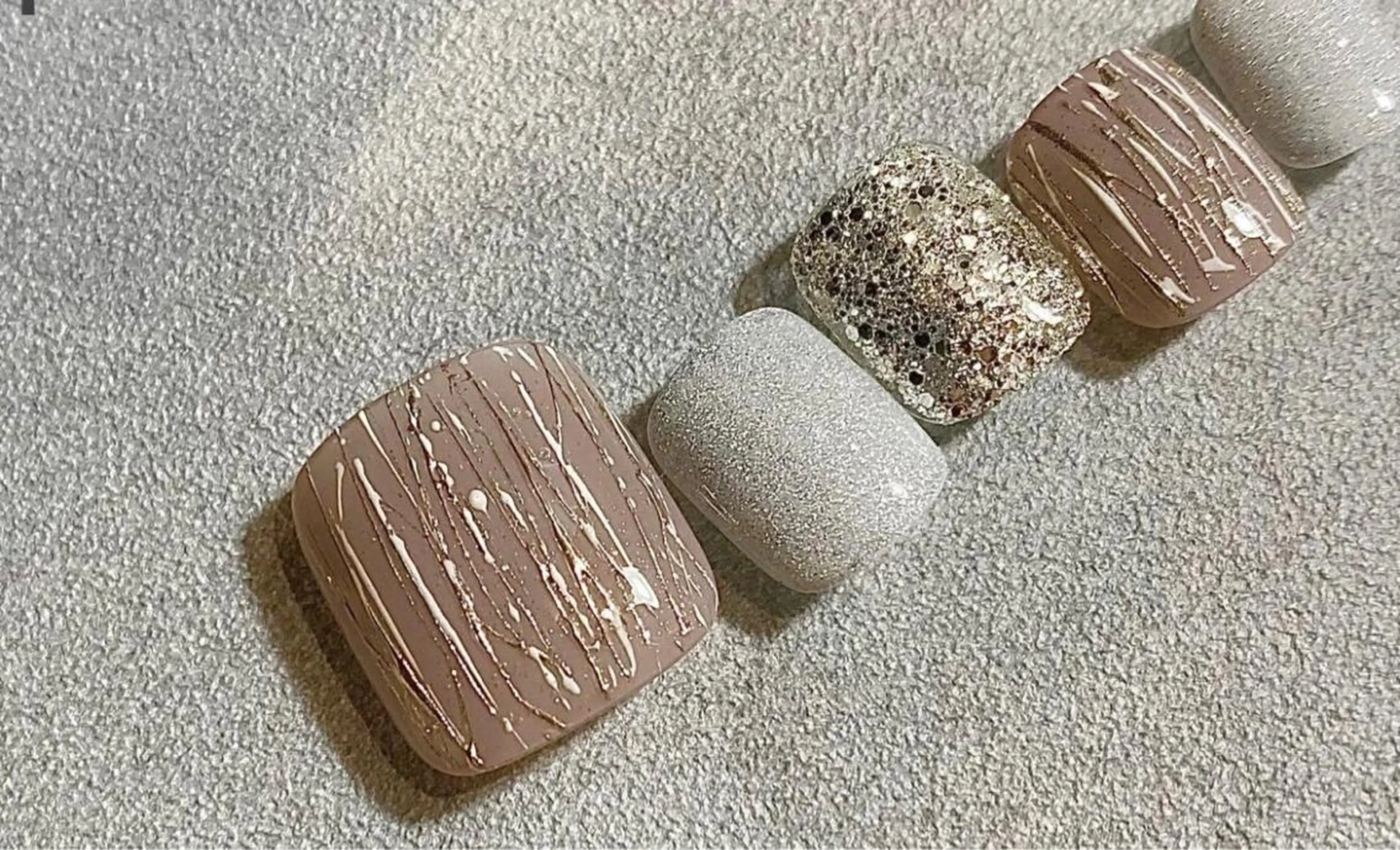 ネイル Riona 🌸上野のネイルデザイン