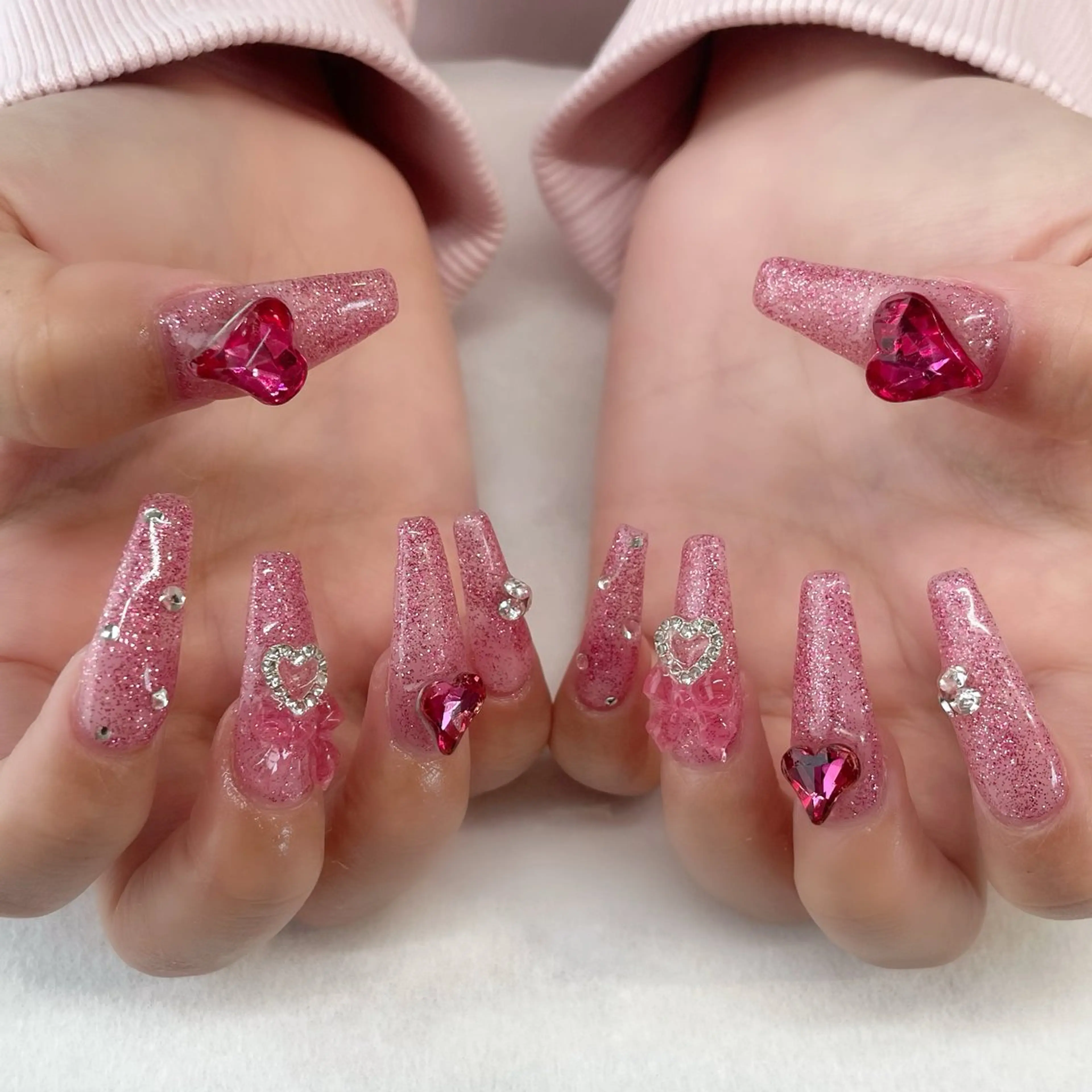 ネイル ハンドネイル 💎🐰 saki. m 🐰💎のネイルデザイン