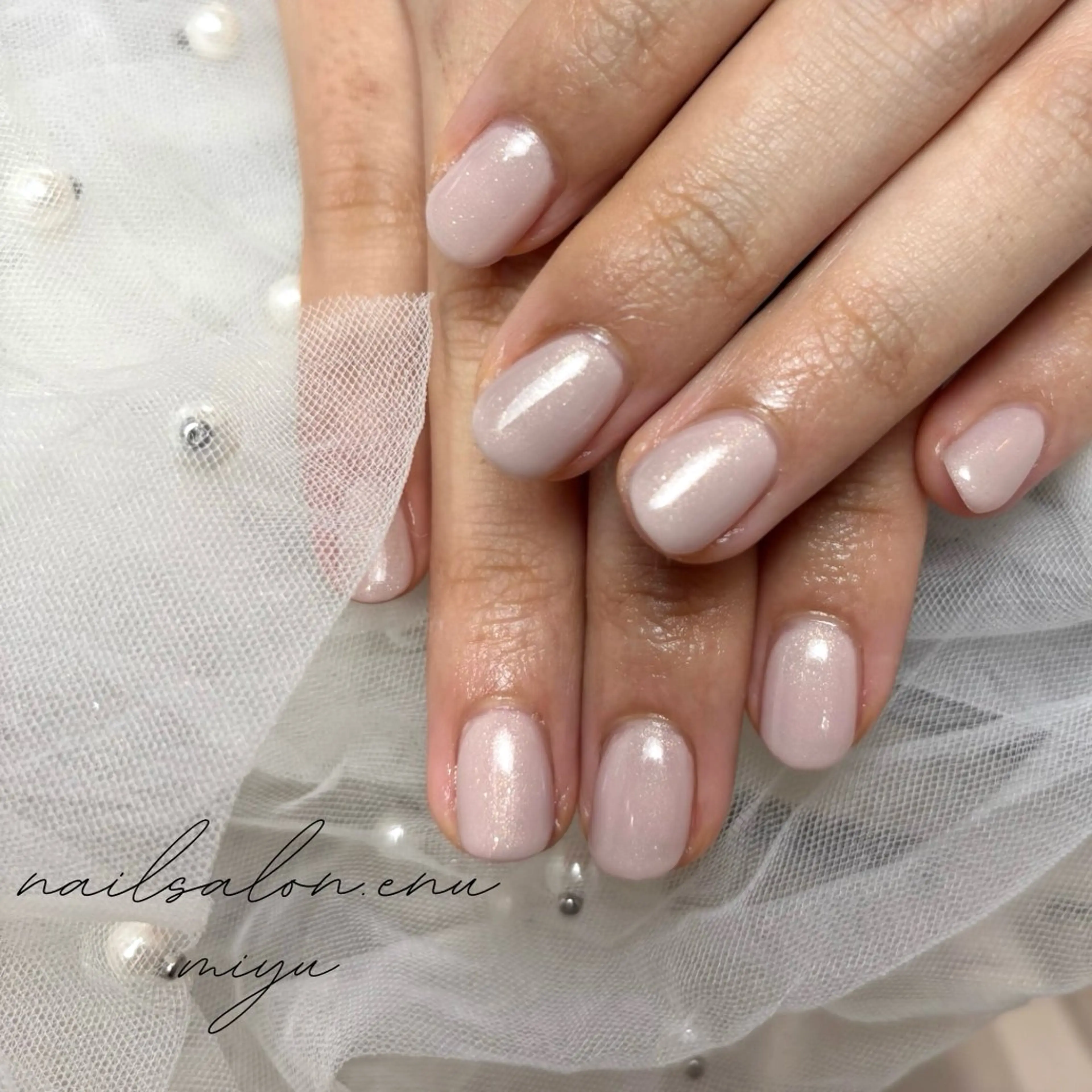 ネイル ラメ(グリッター) ワンカラーネイル nailsalon enu.　miyuのネイルデザイン