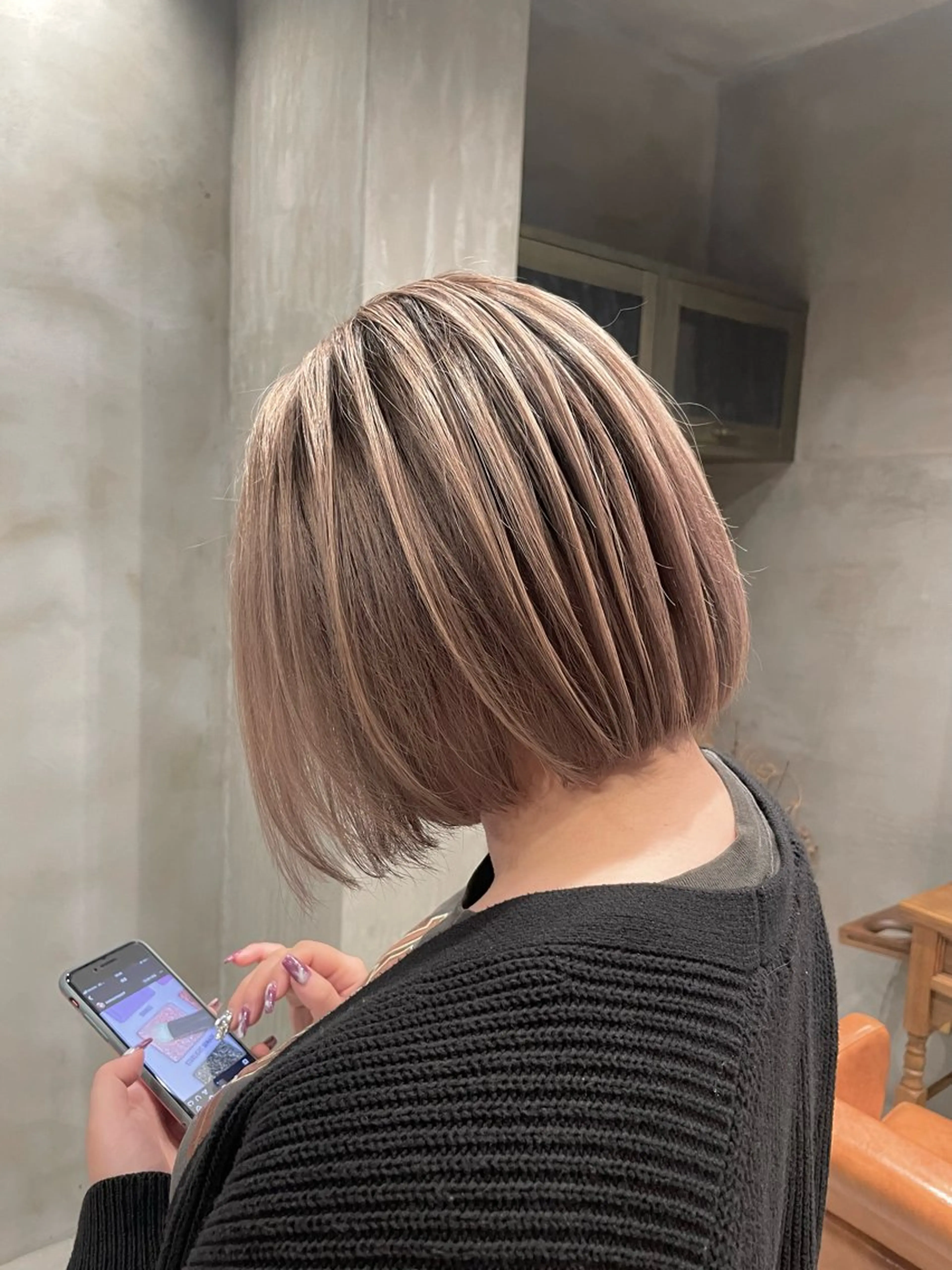 ミディアム 池澤 京華のヘアスタイル