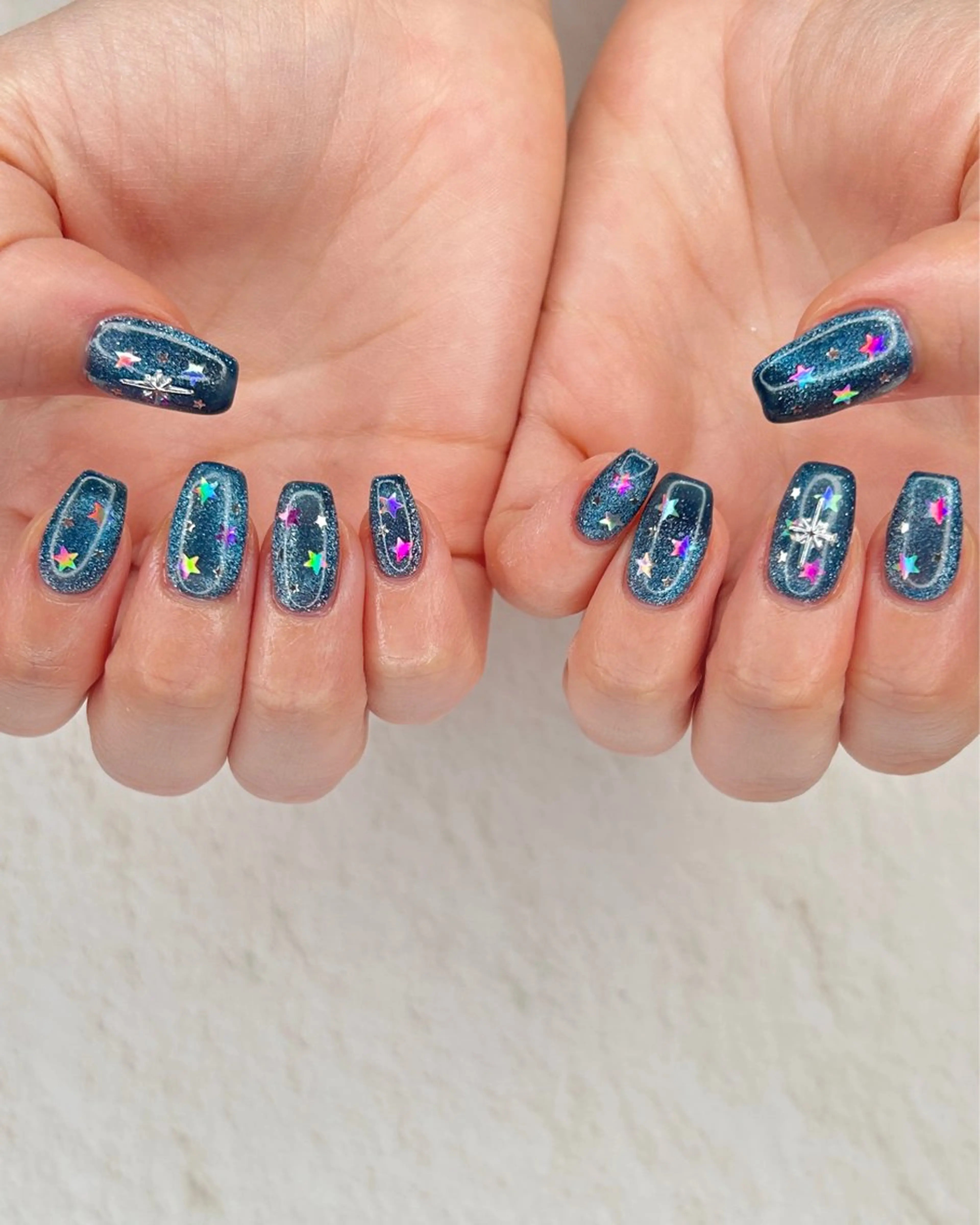 ネイル ハンドネイル フットネイル ease NAIL SALONのネイルデザイン