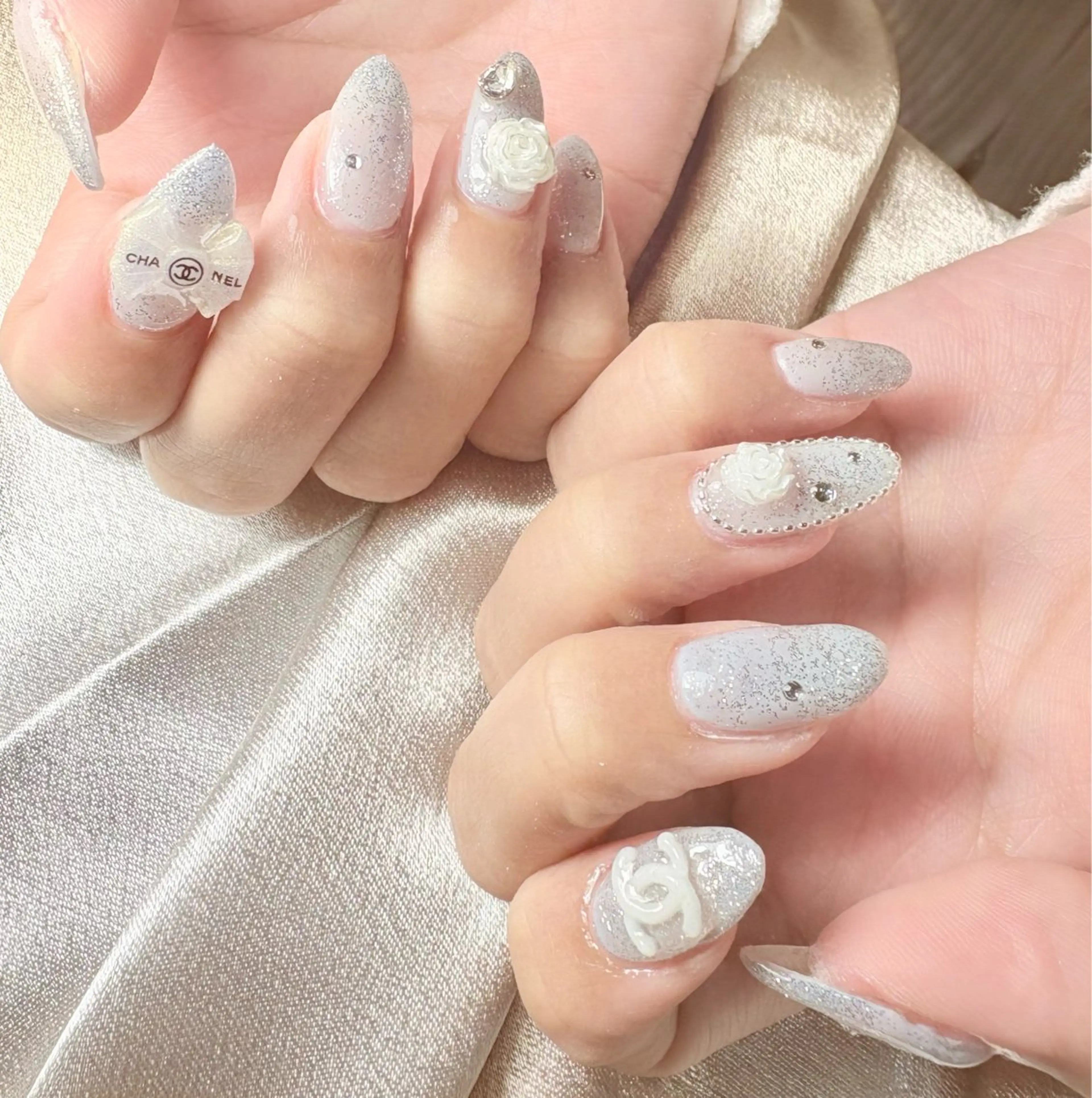 ネイル ハンドネイル 山科駅徒歩3分❣️ 代表　紗恵子のネイルデザイン