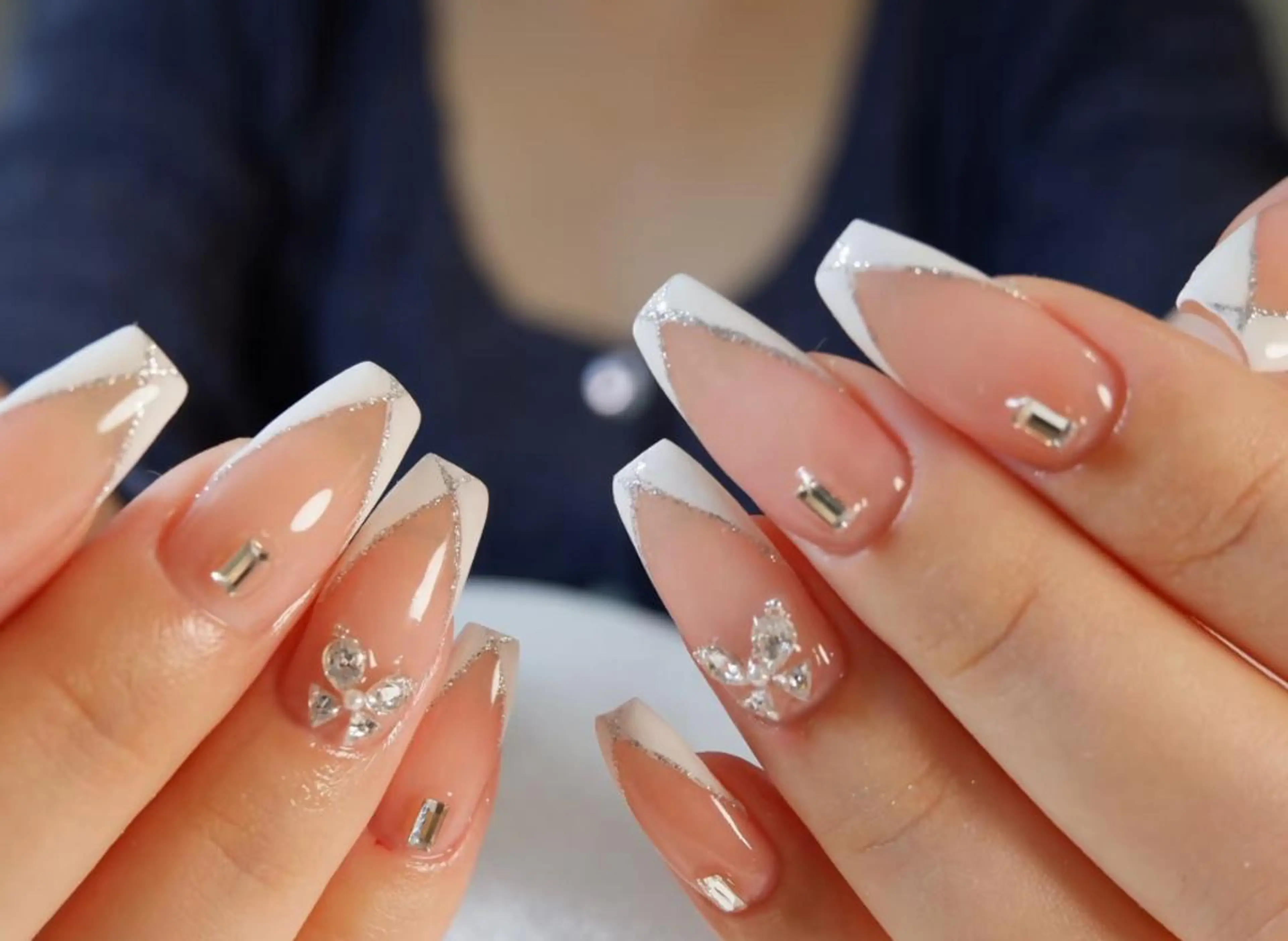 ネイル ハンドネイル エリ🫧 nail池袋東口のネイルデザイン