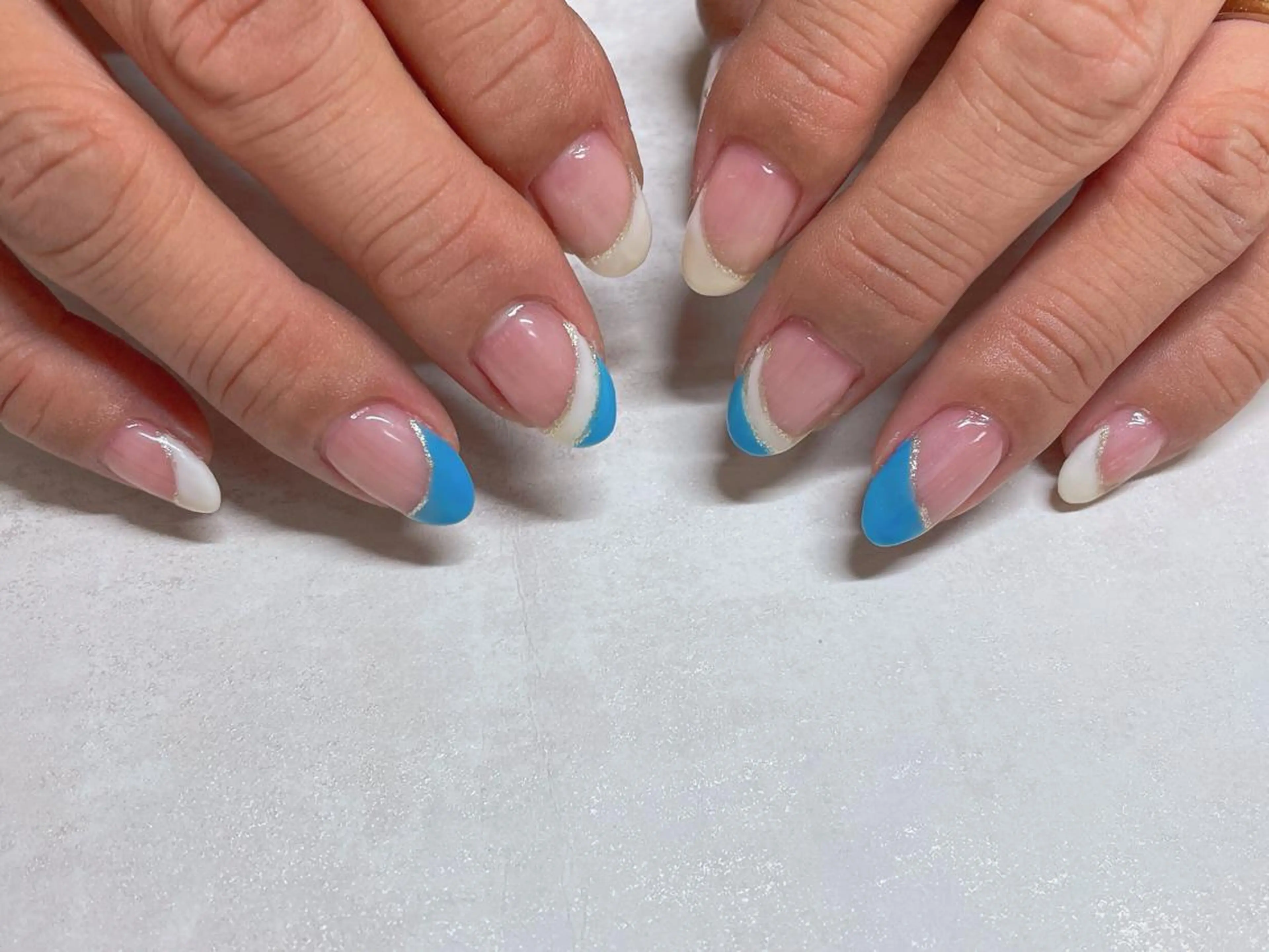 ネイル オーロラネイル フラワーネイル フットネイル フレンチネイル ジェルネイル mogunail &blowのネイルデザイン