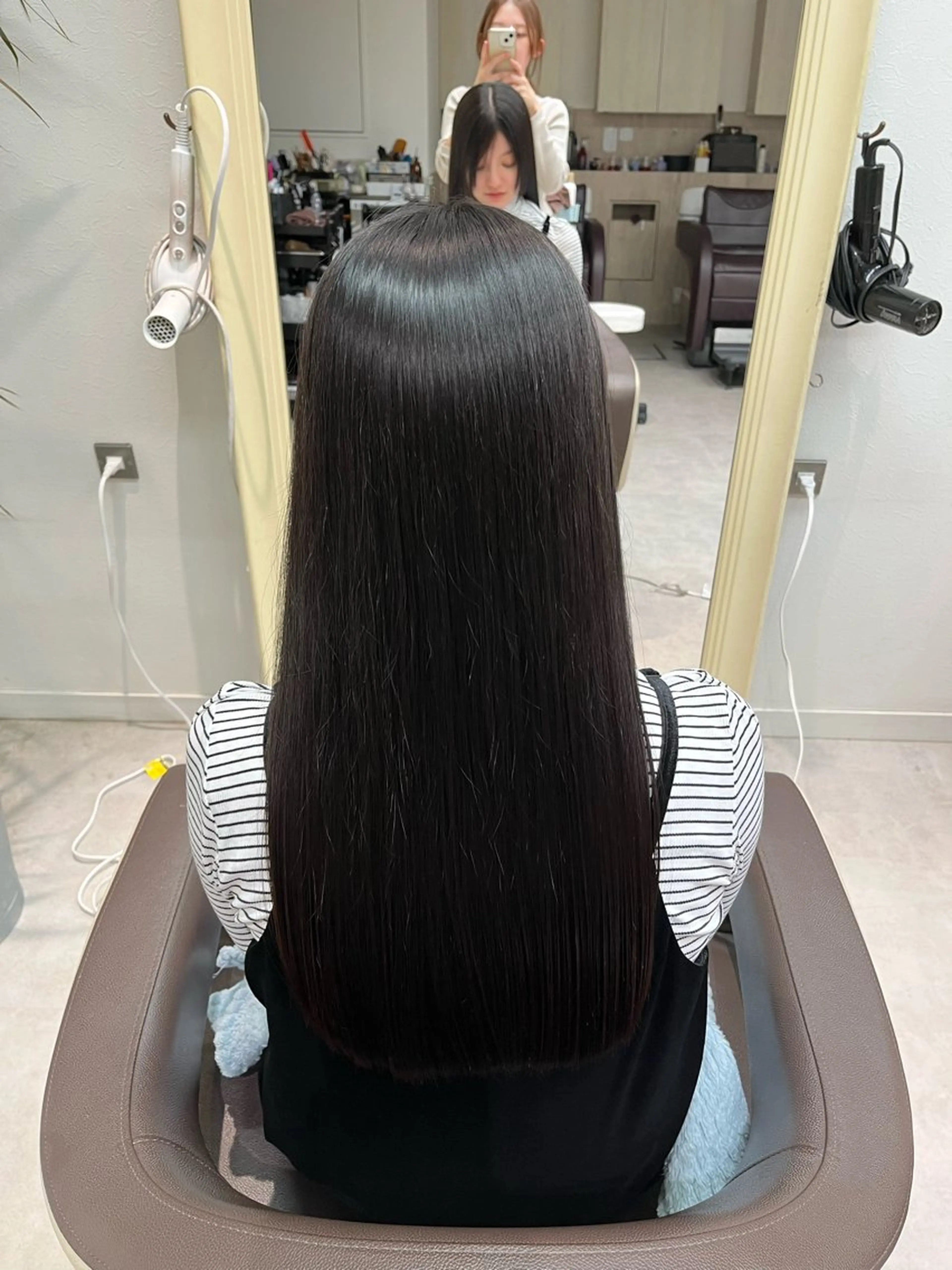 ロング トリートメント omocha umiのヘアスタイル