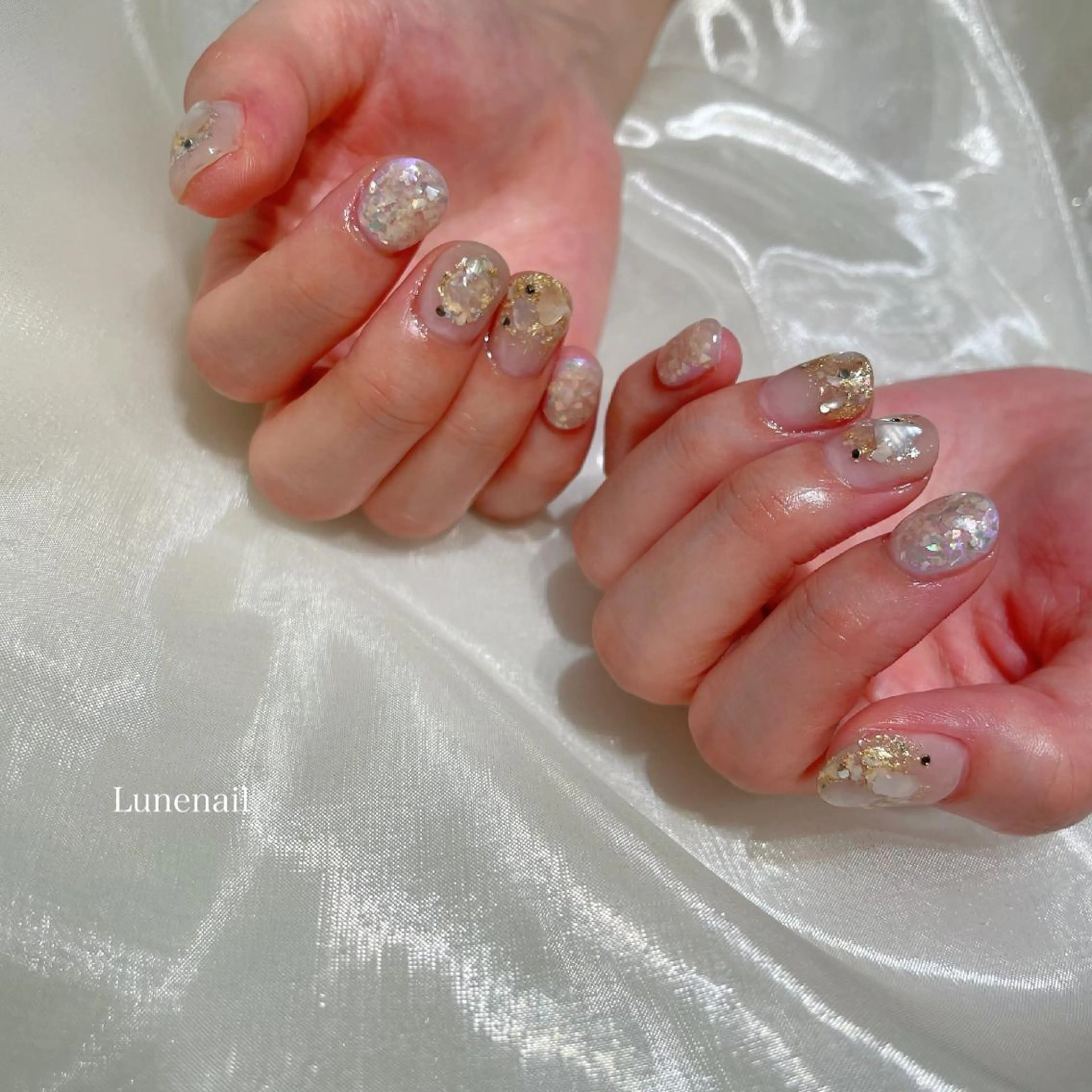 ミディアム ハンドネイル Lunenail所属・Lune nailのネイルデザイン