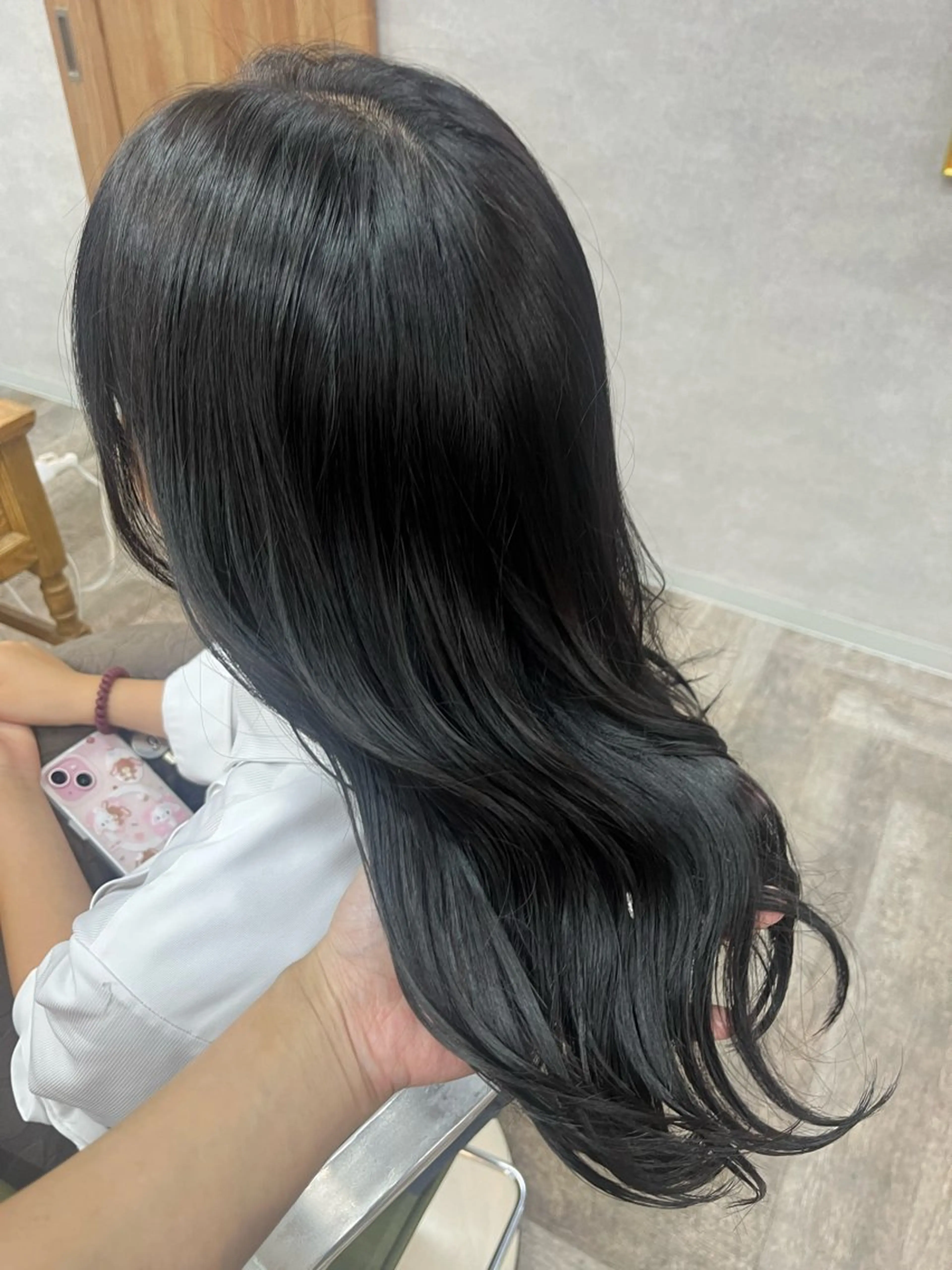 ロング カラー 黒髪 ブルーカラー ブルーブラック ヘアカラー こと 🐰のヘアスタイル
