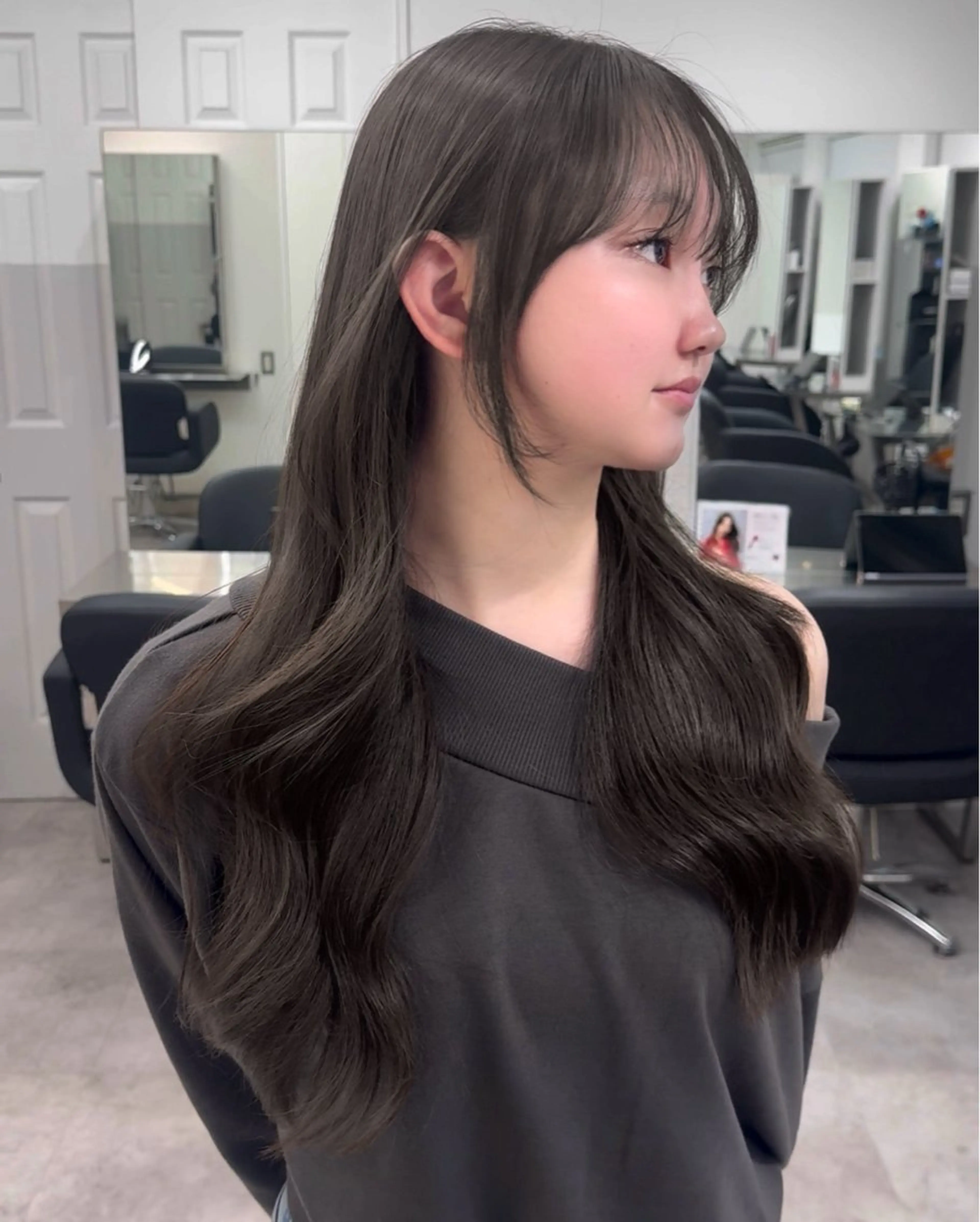 ロング カラー 🎀レイヤー×透明感 ×髪質改善🎀米田のヘアスタイル