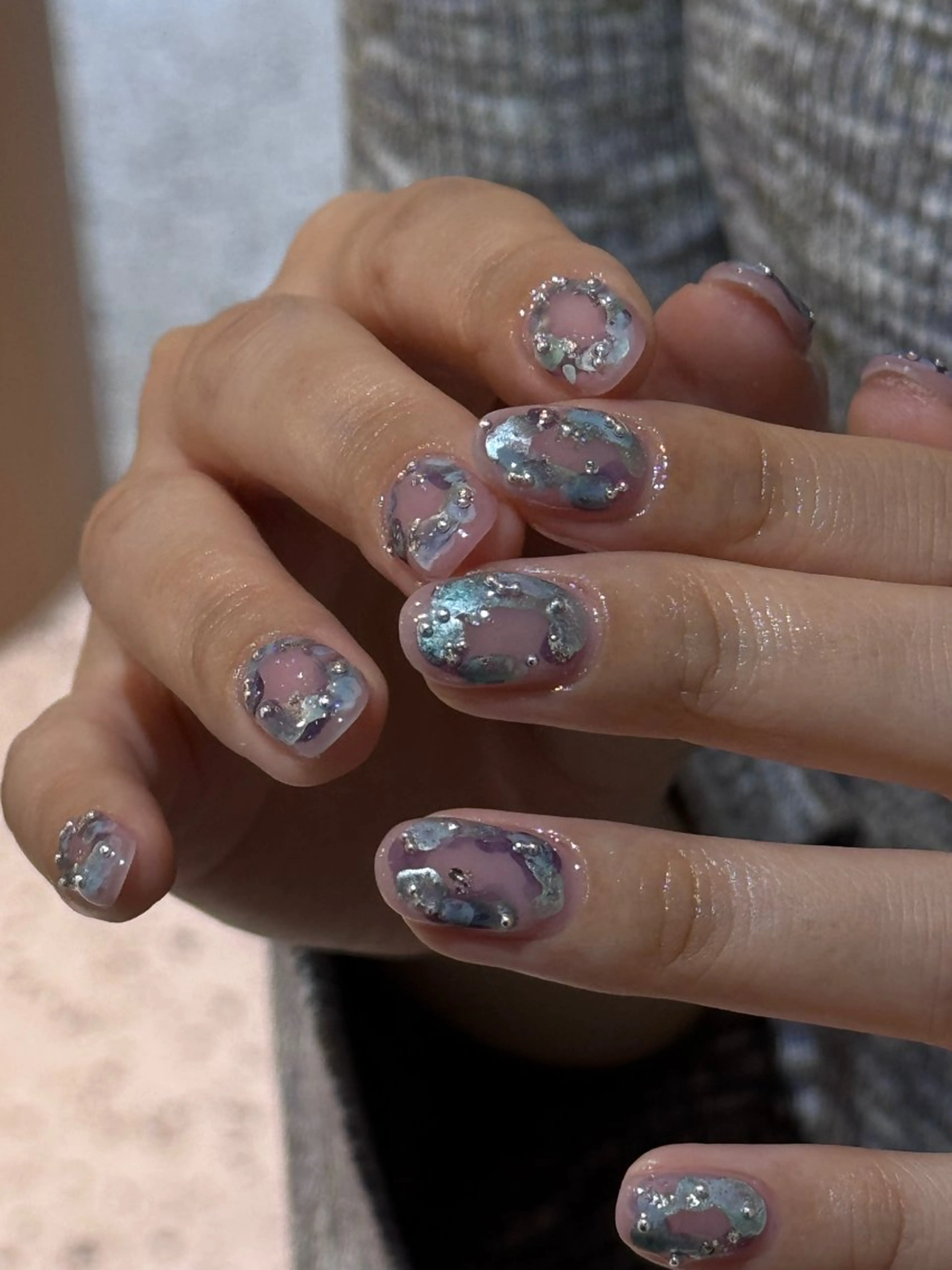 ネイル ニュアンスネイル GO TODAY 新宿Ciel店所属・岩井 柚樹のネイルデザイン