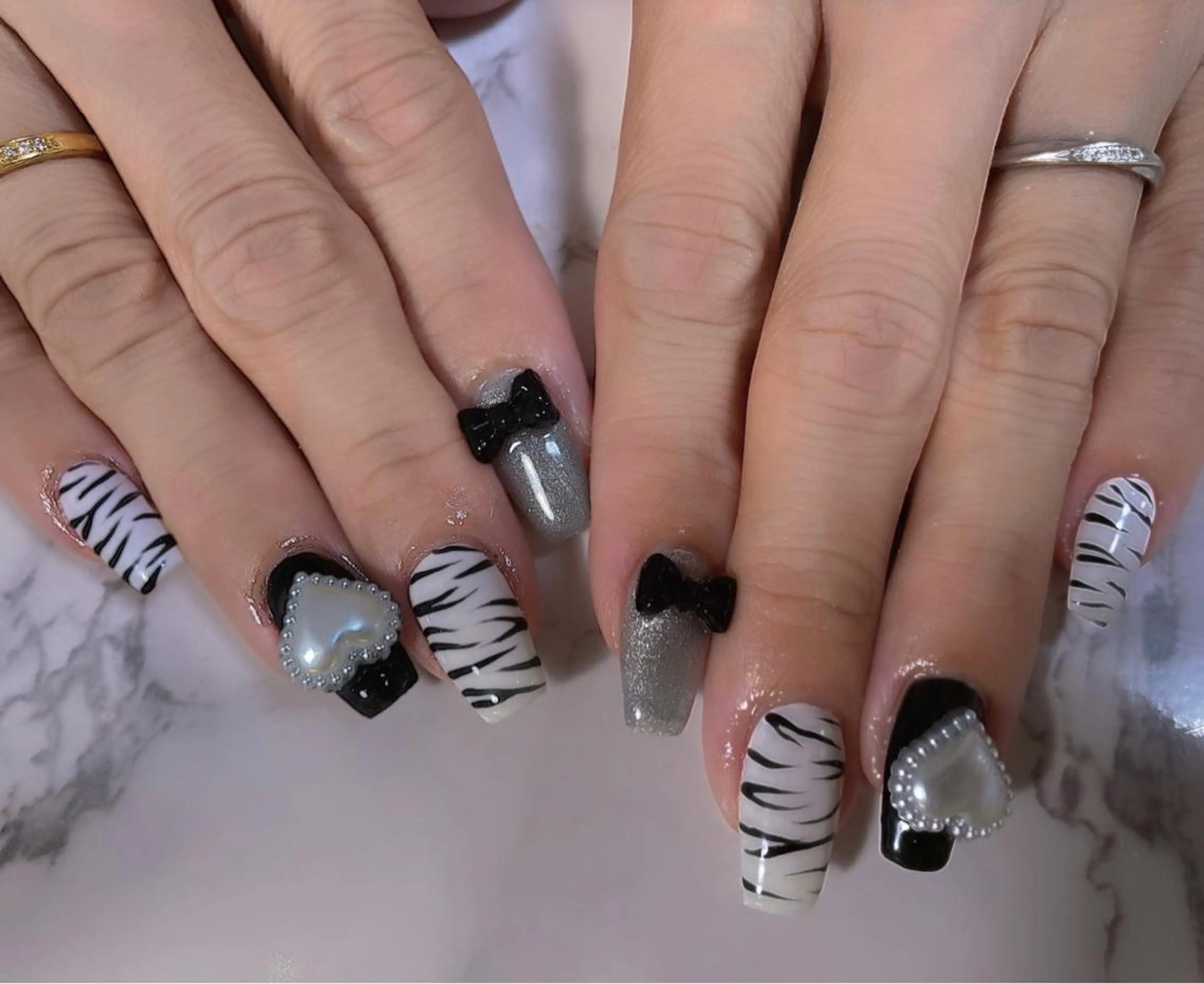 ネイル 高草木 桃香のネイルデザイン