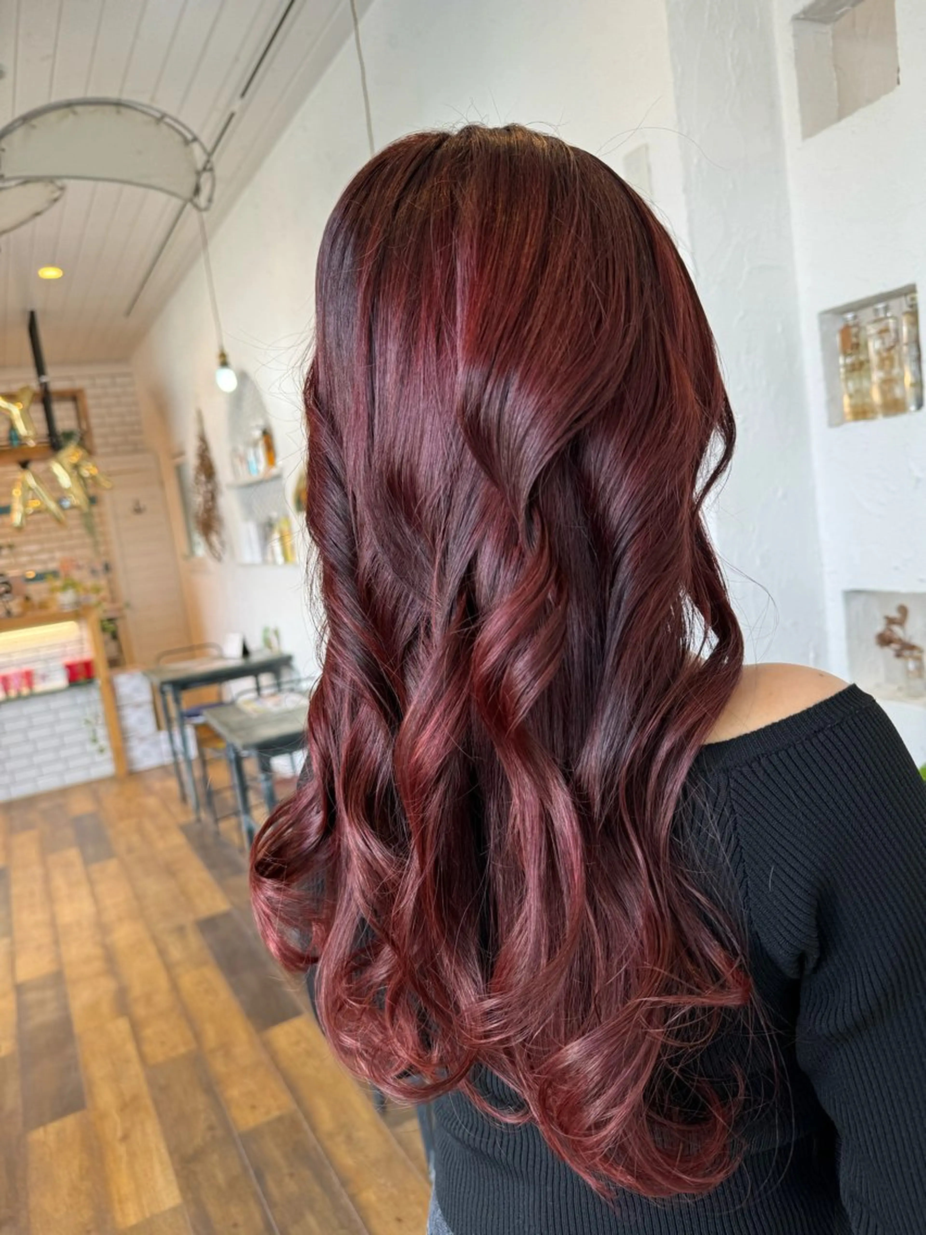 ロング カラー ブリーチ 透明感カラー ハイトーンカラー レッドカラー ヘアカラー 🌸小掛🌸 豊橋外国人風カラーのヘアスタイル