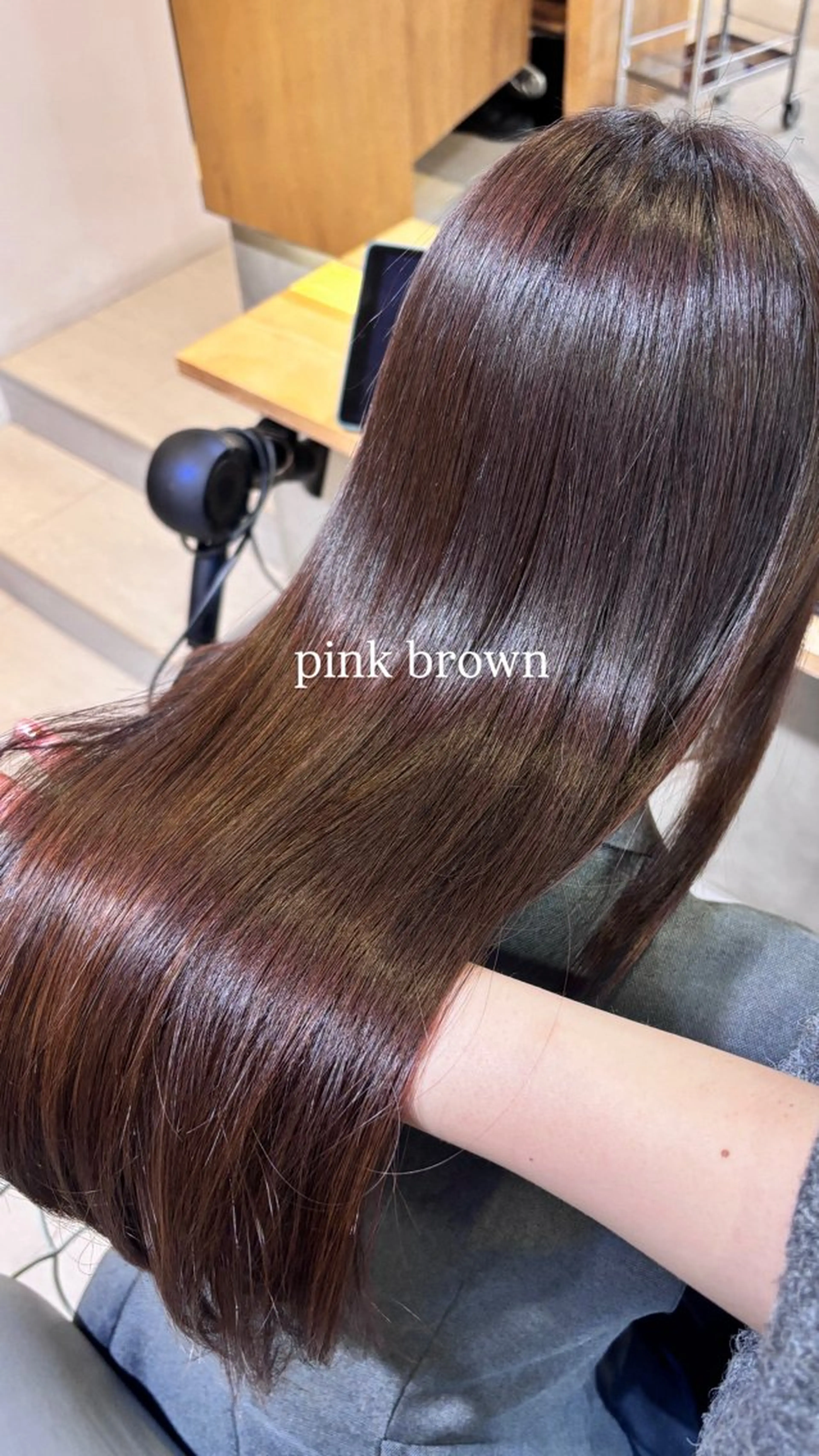 セミロング ピンクブラウン ヘアカラー トリートメント Kazuha /透明感カラーのヘアスタイル