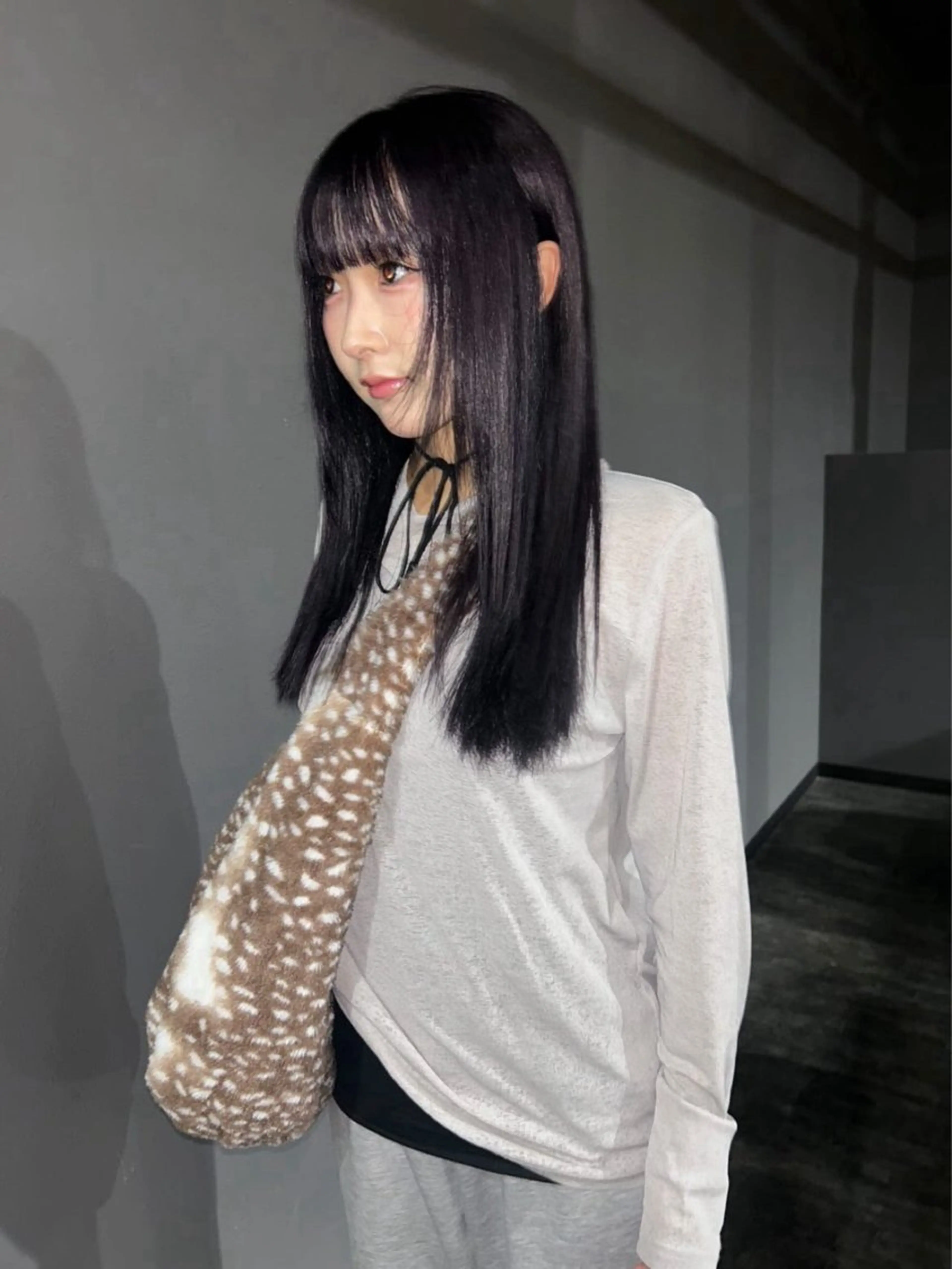 カラー MI KUのヘアスタイル