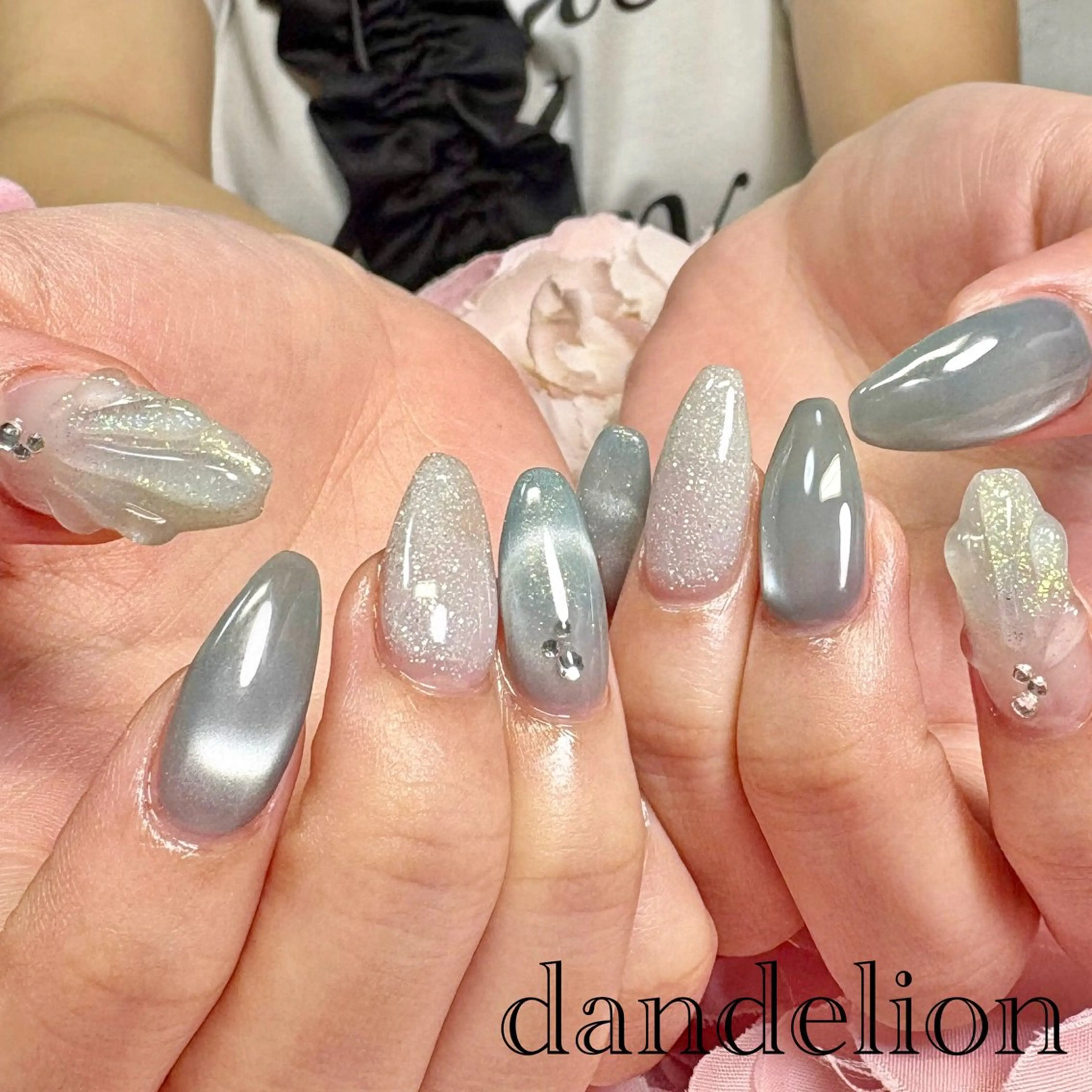 ネイル ハンドネイル ハンドケア dandelion ダンデライオンのネイルデザイン