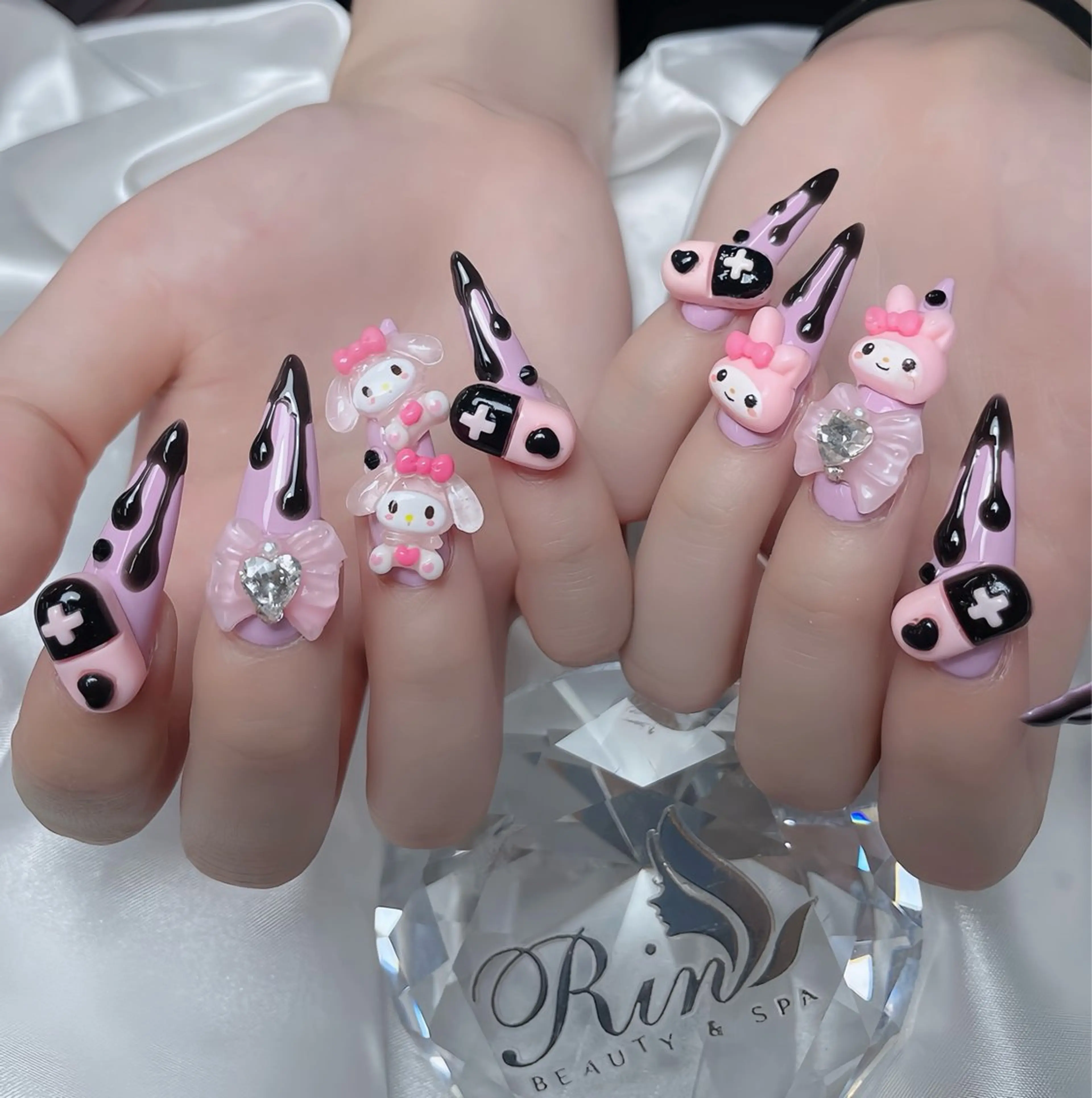 ネイル アートネイル オーロラネイル カジュアル クリアネイル 長さ出し ハンドネイル Rin Nail 新大久保店のネイルデザイン