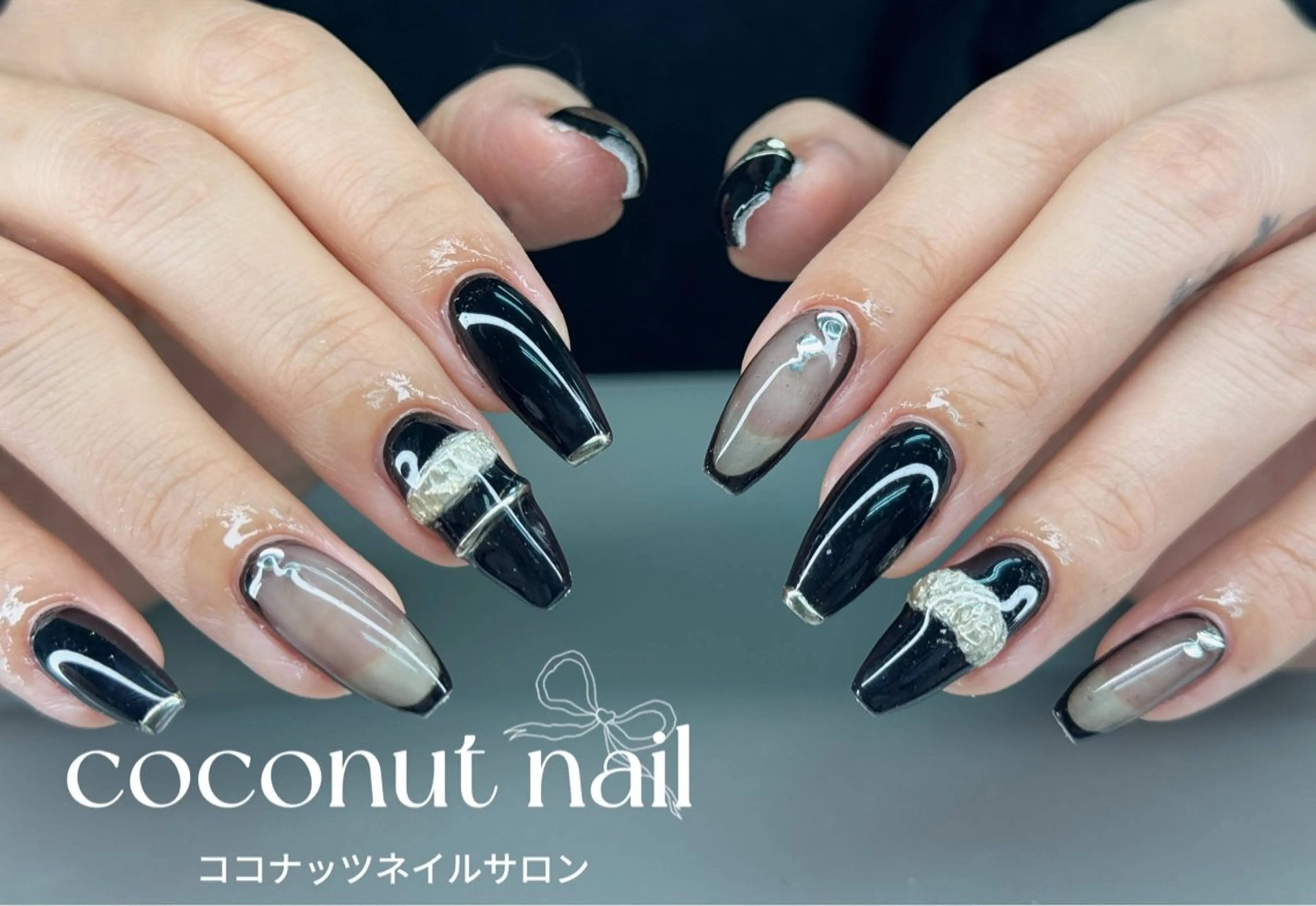 ネイル べっ甲ネイル フレンチネイル キラキラネイル マグネットネイル 大理石ネイル(マーブル) ハンドネイル 神田 ココナッツのネイルデザイン