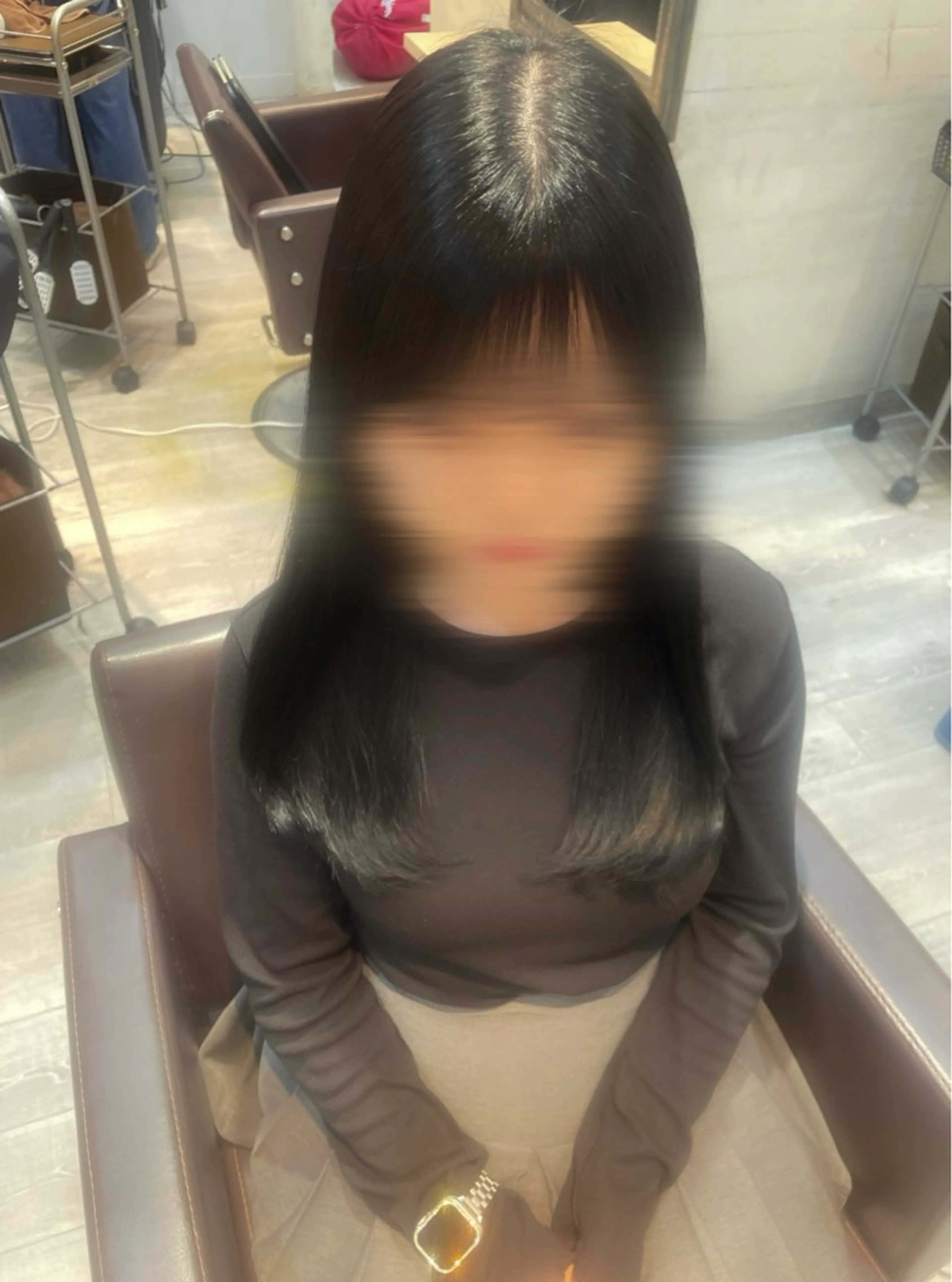 セミロング 韓国風ヘア レイヤーカット 🩵Lutia新宿 ヒイラギ🩵のヘアスタイル