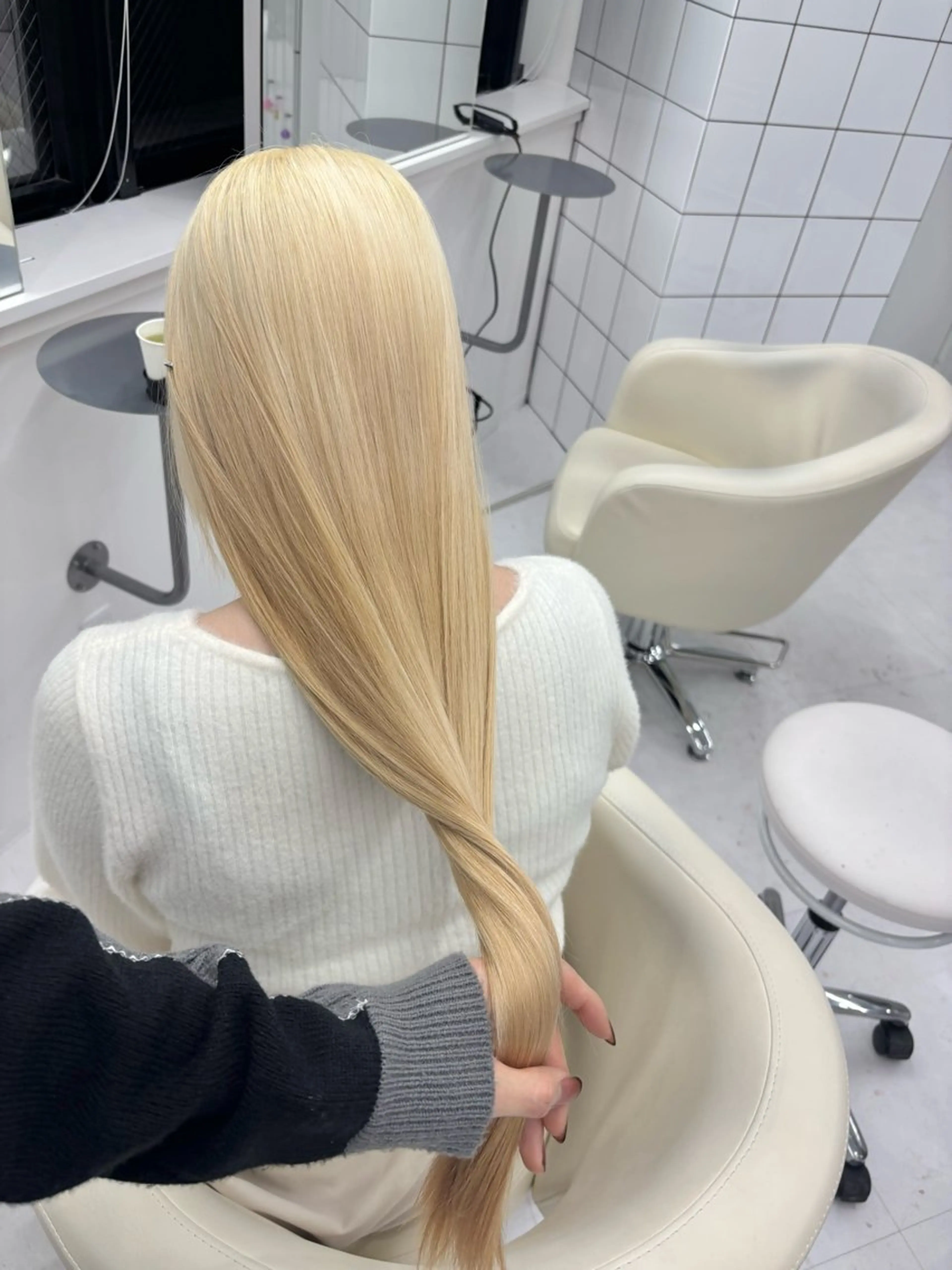 ロング カラー カット ヘアカラー トリートメント ヘアセット 🎗副店長/井上 竜 ブリーチ指名No.1のヘアスタイル