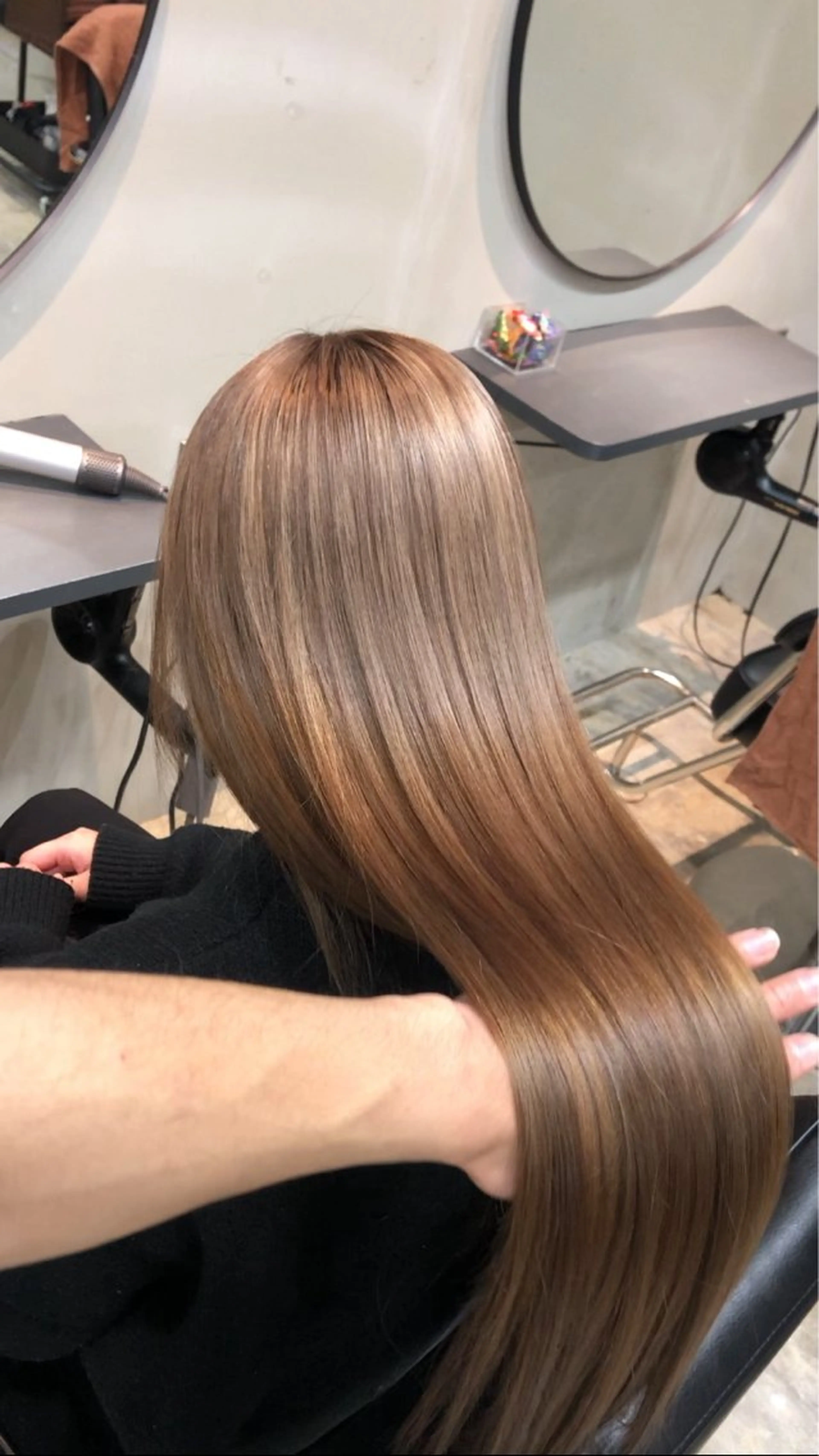 ロング tonie所属・藤原 凌兵のヘアスタイル