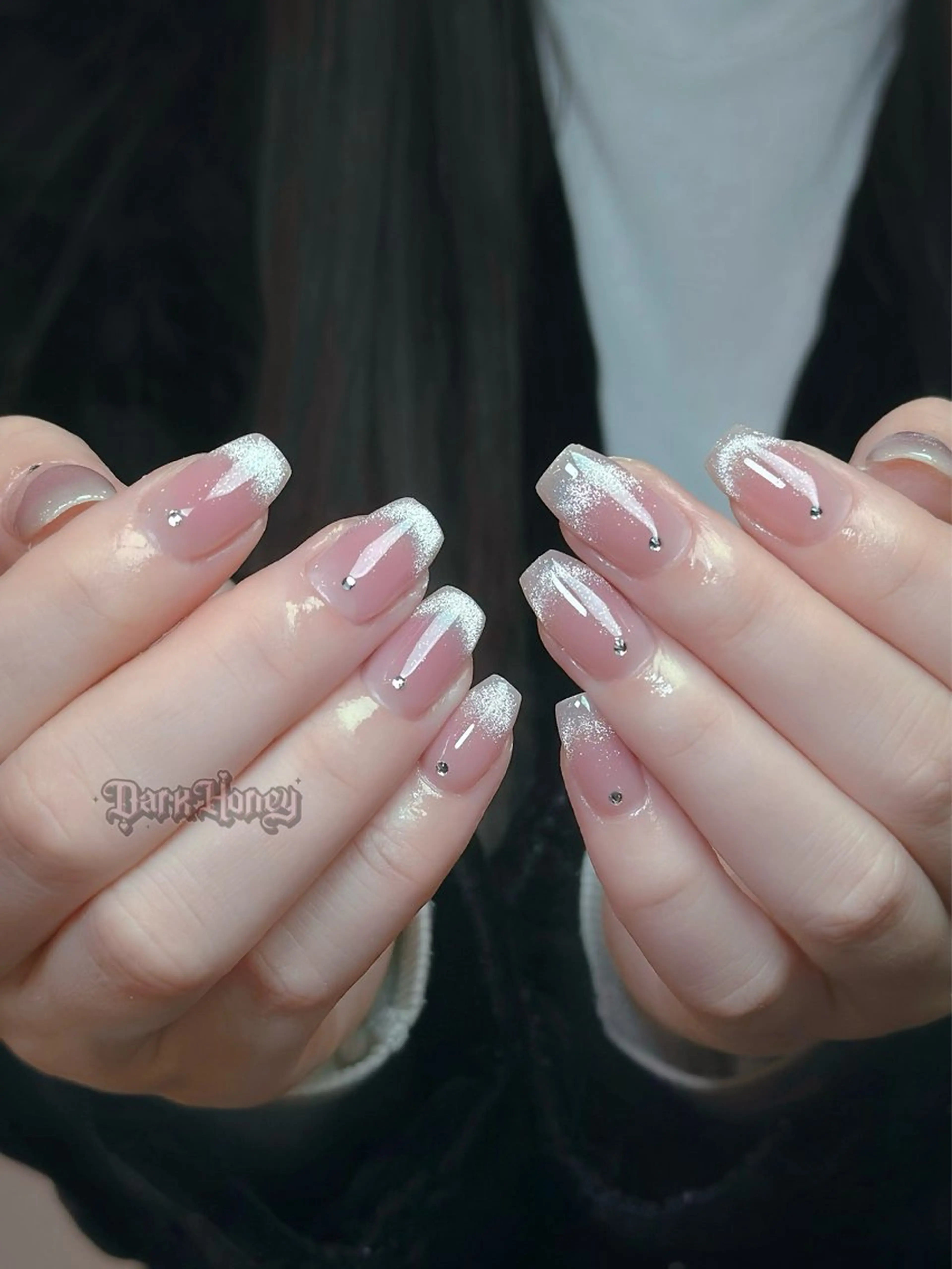 ネイル ハンドネイル Dark honey スカルプ専門原宿店のネイルデザイン