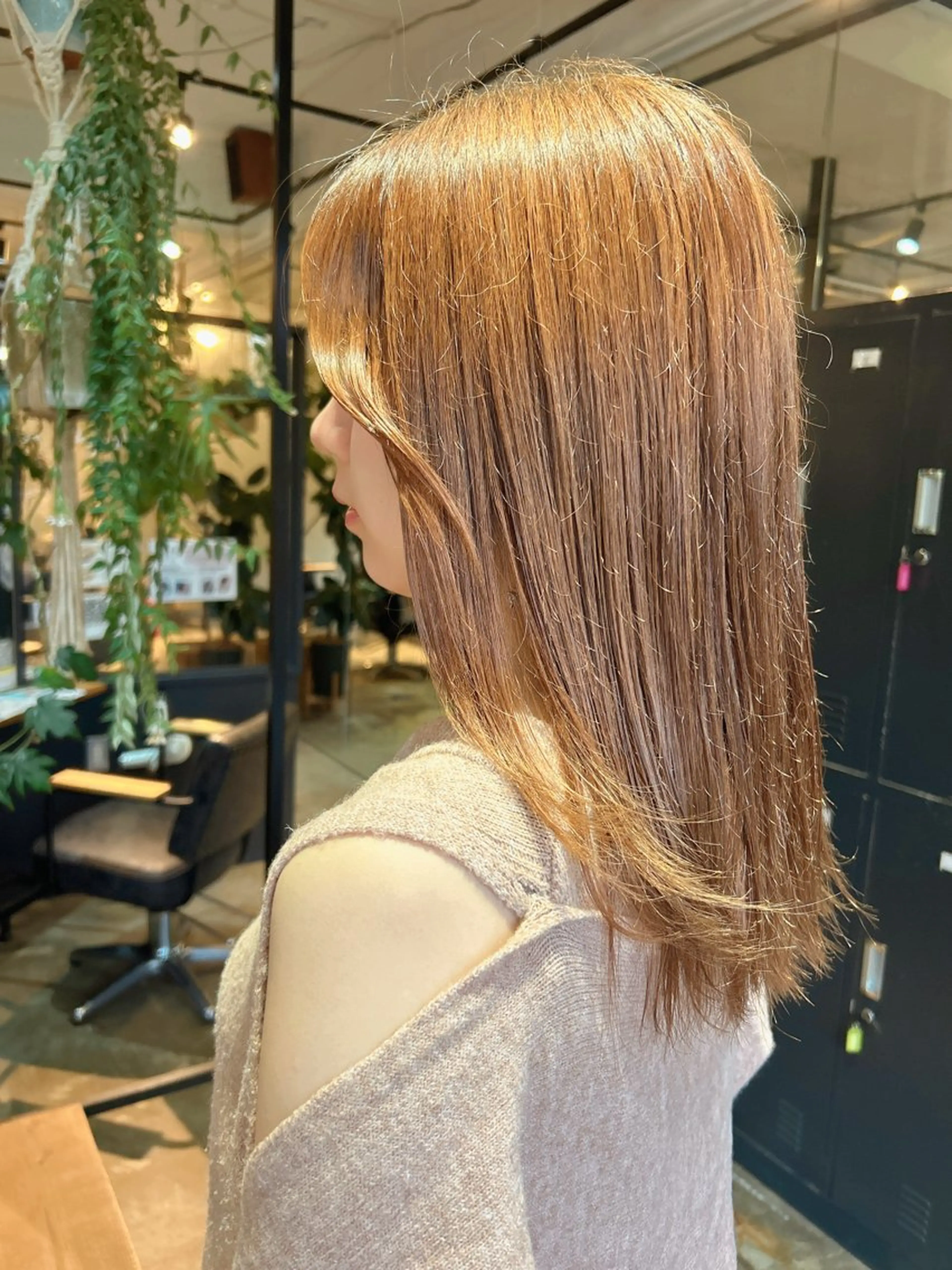 ミディアム FERIA桃山台🍑 𝕄𝕖𝕘𝕦のヘアスタイル