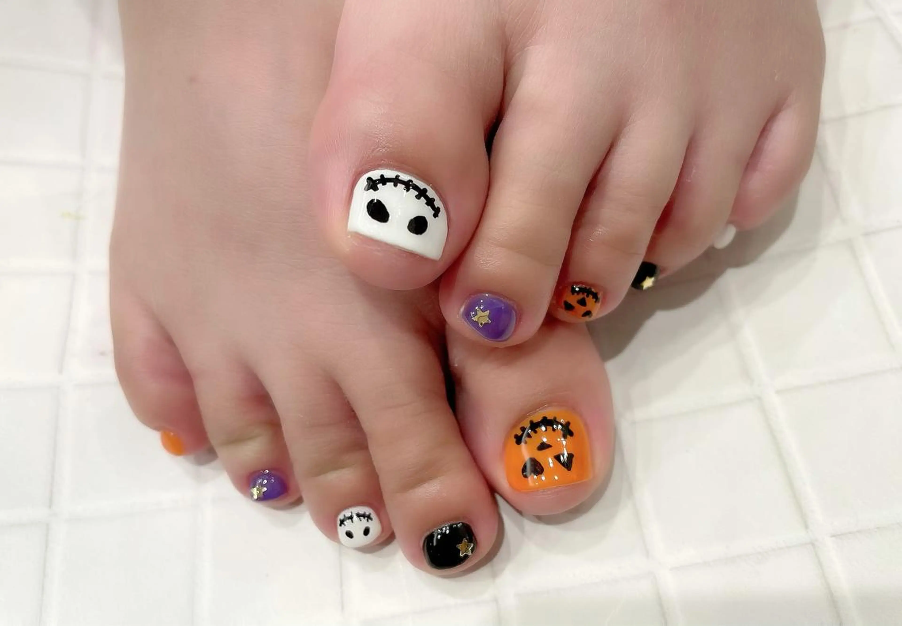 ネイル ハロウィン 成瀬 妃生路のヘアスタイル