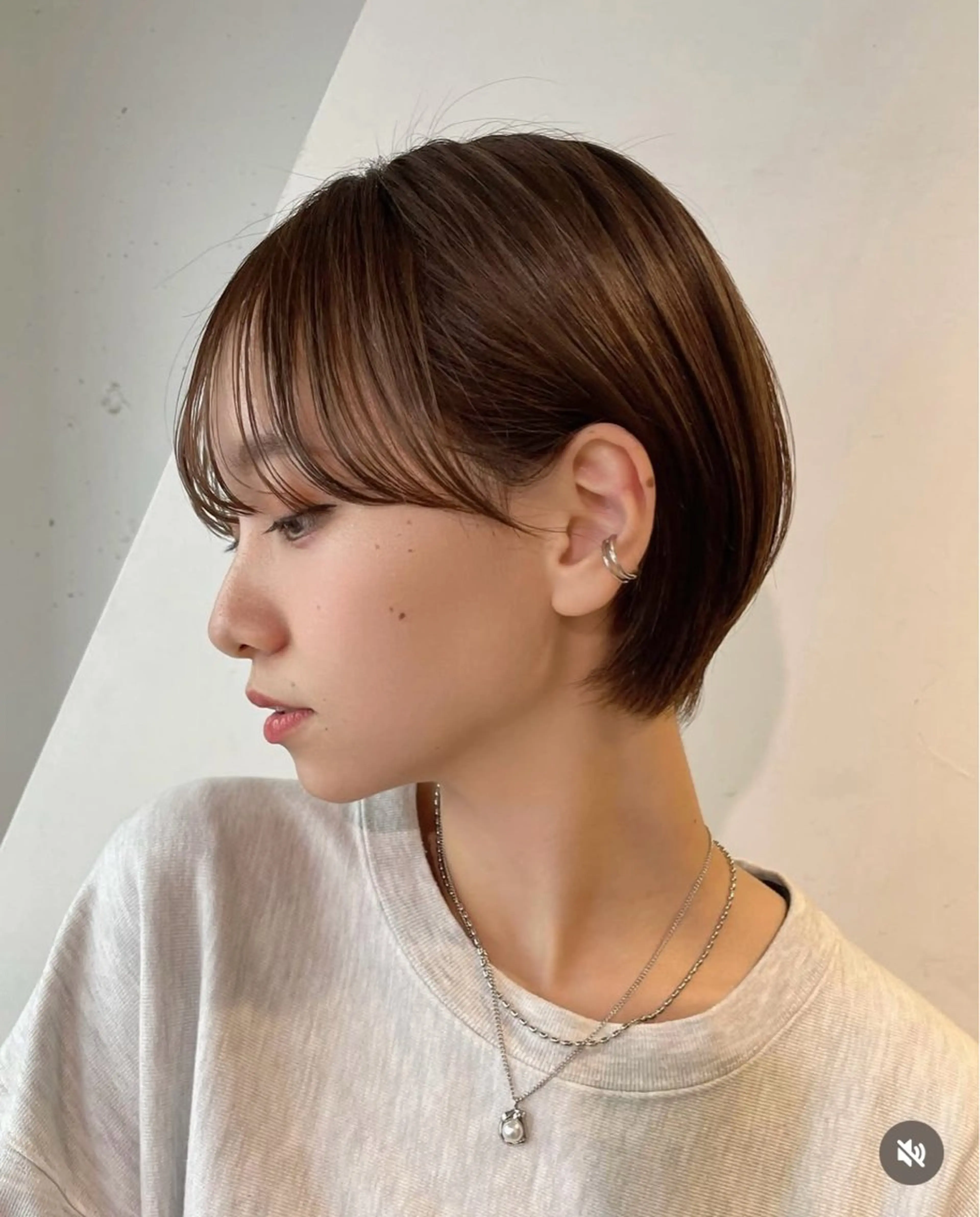 ショートカット(ショートボブ)＋ワンカラー＋無料艶トリートメント付き✨️の写真