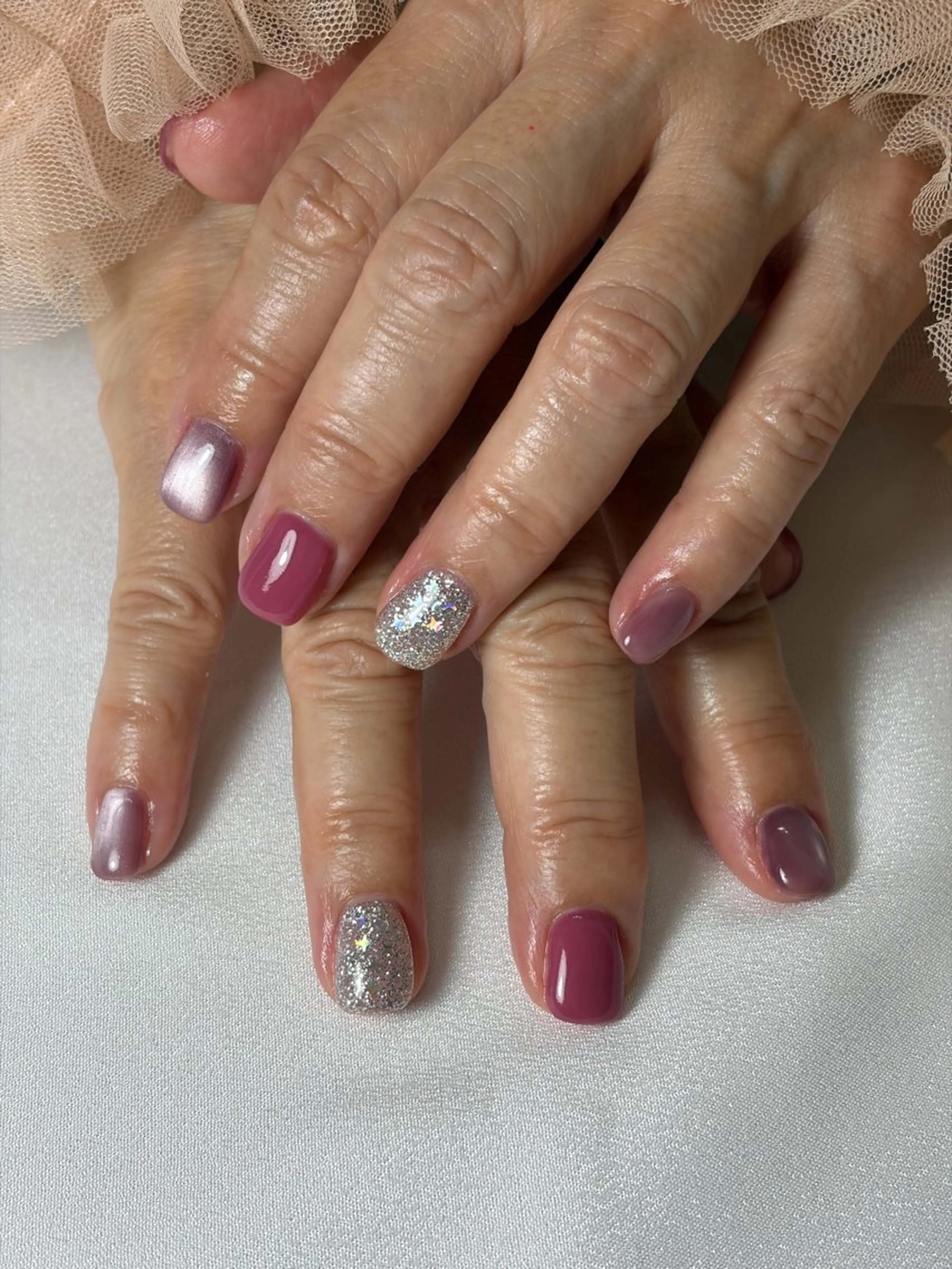 ネイル マグネットネイル オフィスネイル ピンク ハンドネイル iro+ nailのネイルデザイン